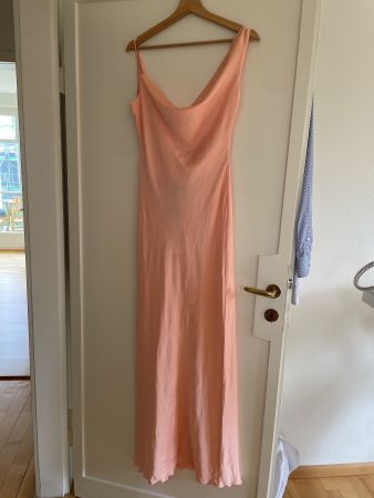 Neues Kleid KAOÂ M lachsfarbig