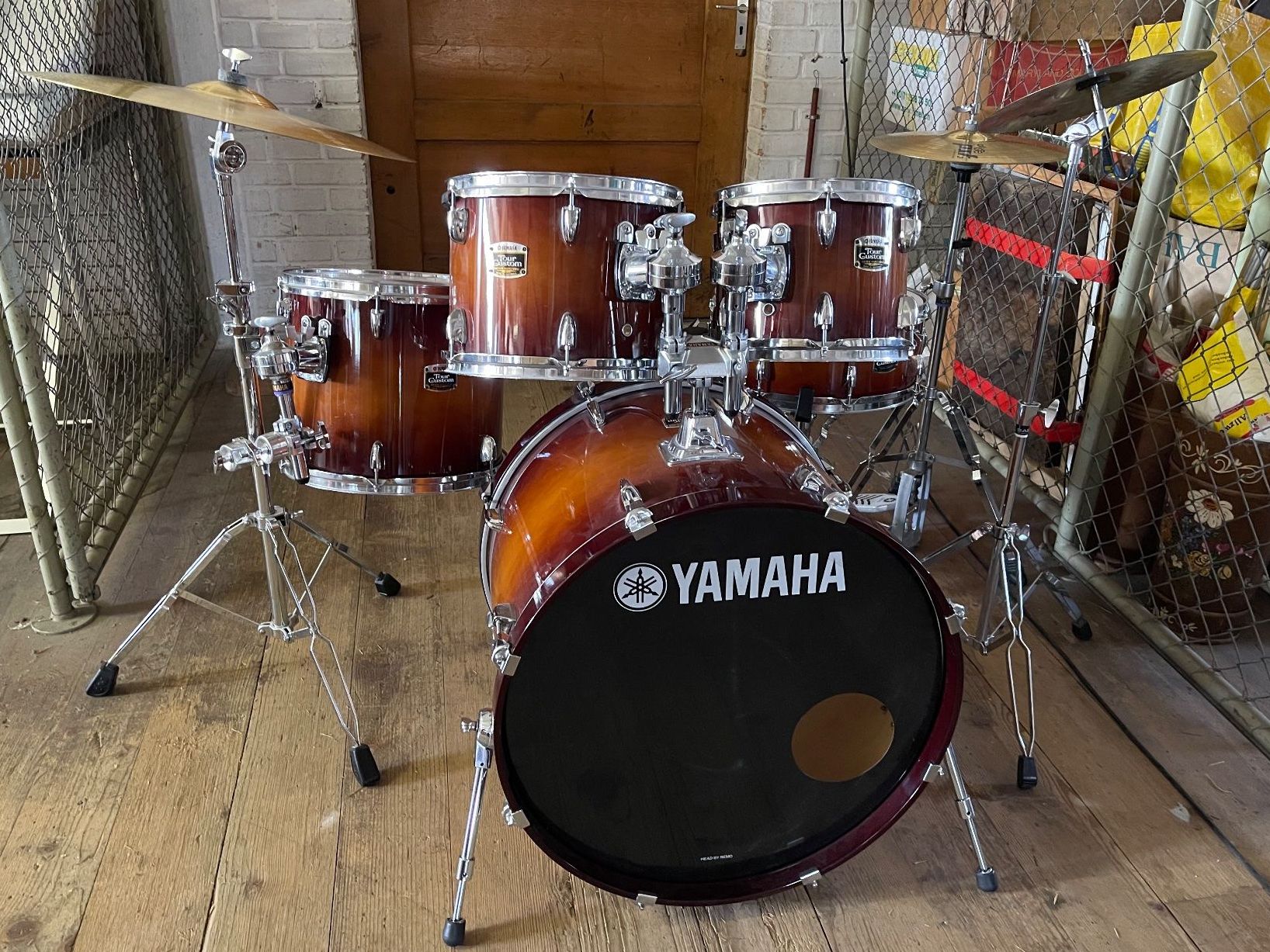Strumenti musicali: YAMAHA Tour Custom Drum Kit – Usato da Wil SG venduto da HappyC
