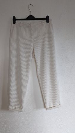 Pantalon velours côtelé blanc crème de la marque Imperial 