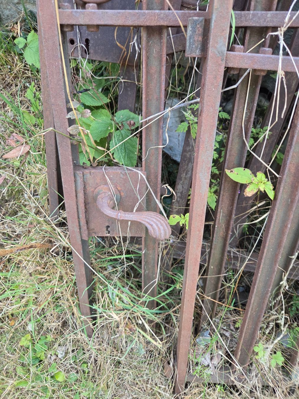 Sonstige Antiquitäten & Kunst: Antiker Metall-Gartenzaun – Gebraucht aus Churwalden von Sath 5