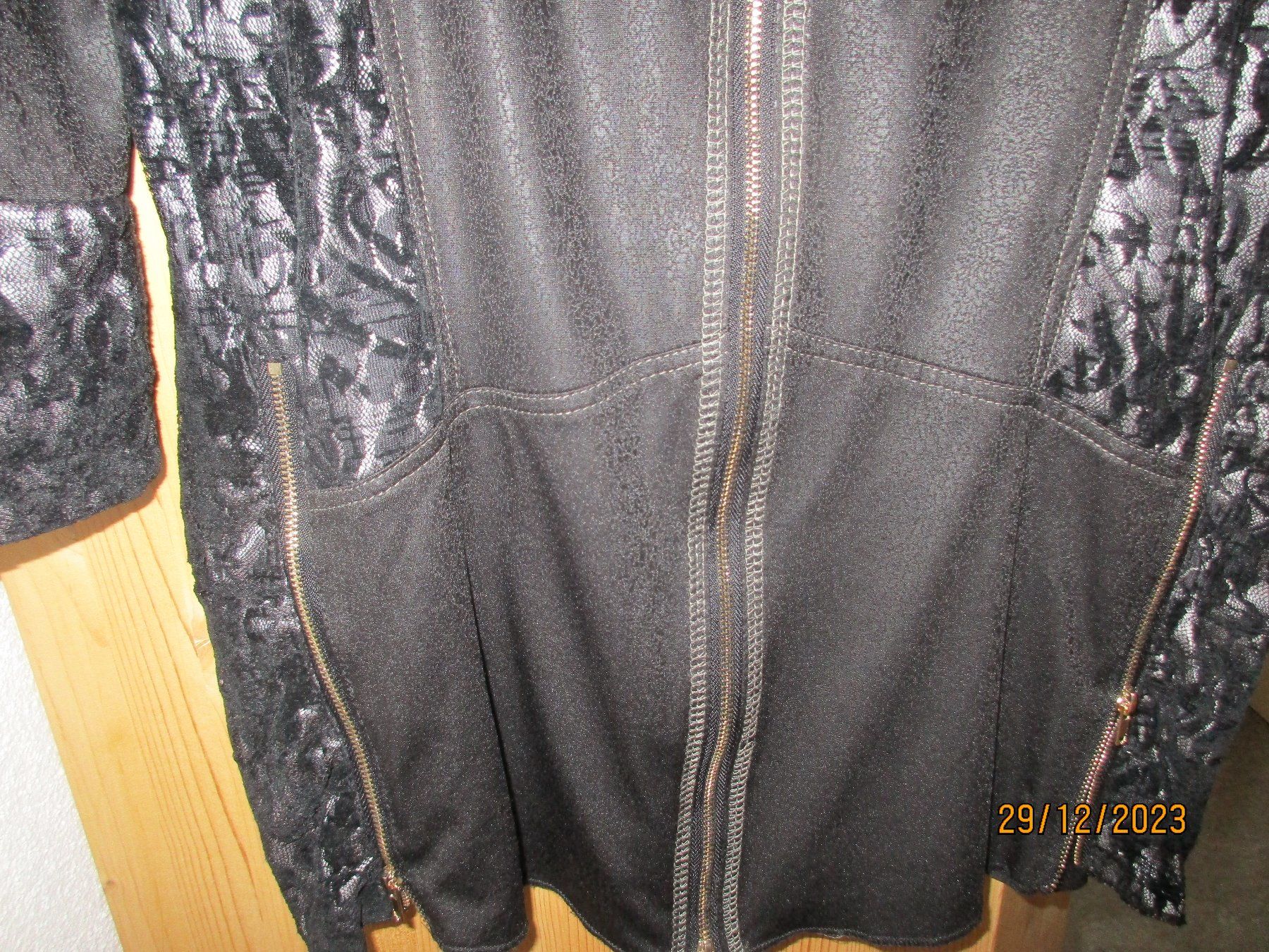 Vestiti: Kleid mit Jäckli wunderschön M schwarz mit Spitzen – Nuovo (secondo la descrizione) da Ottenbach venduto da Claurin 2