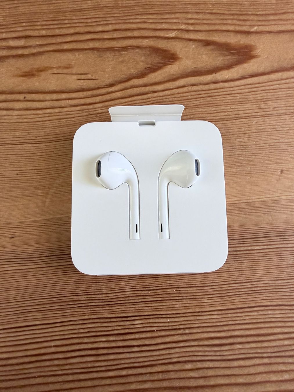 Apple Cuffie: Apple EarPods mit Lightning Anschluss Weiss neu – Nuovo e nell'imballaggio originale da Waldkirch venduto da ItaloFam