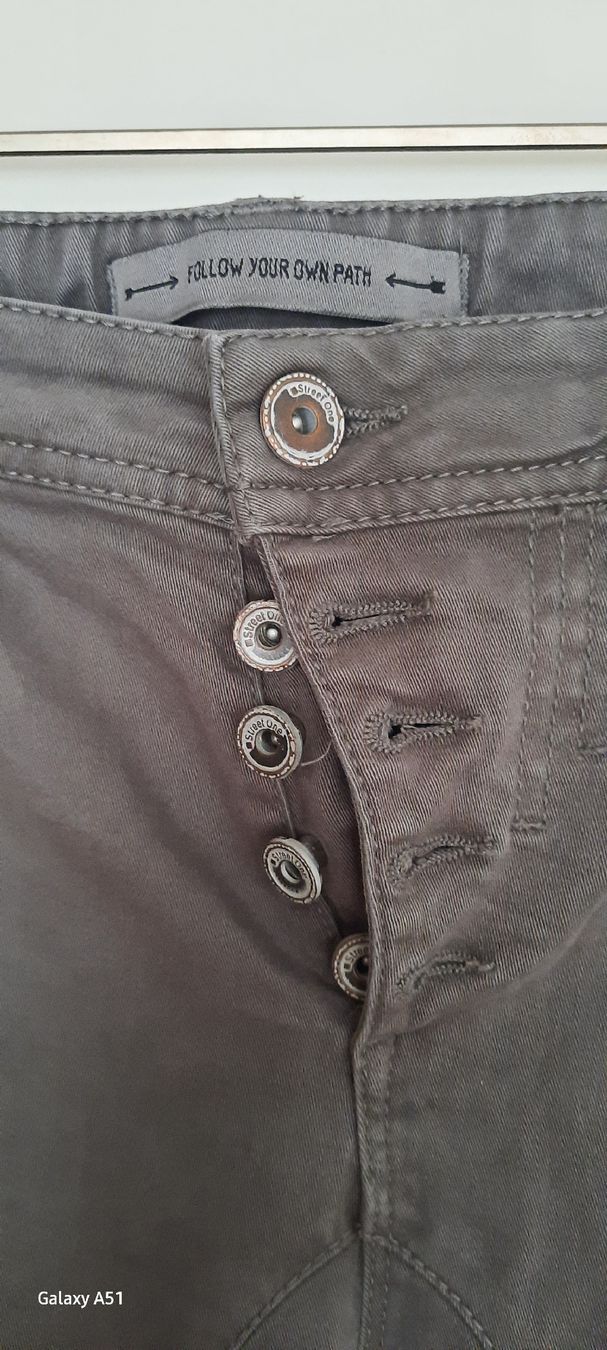 Pantaloni: ***STREET ONE*** Hose Gr 44 grau – Usato da Wädenswil venduto da H2H_Secondhandshop 3