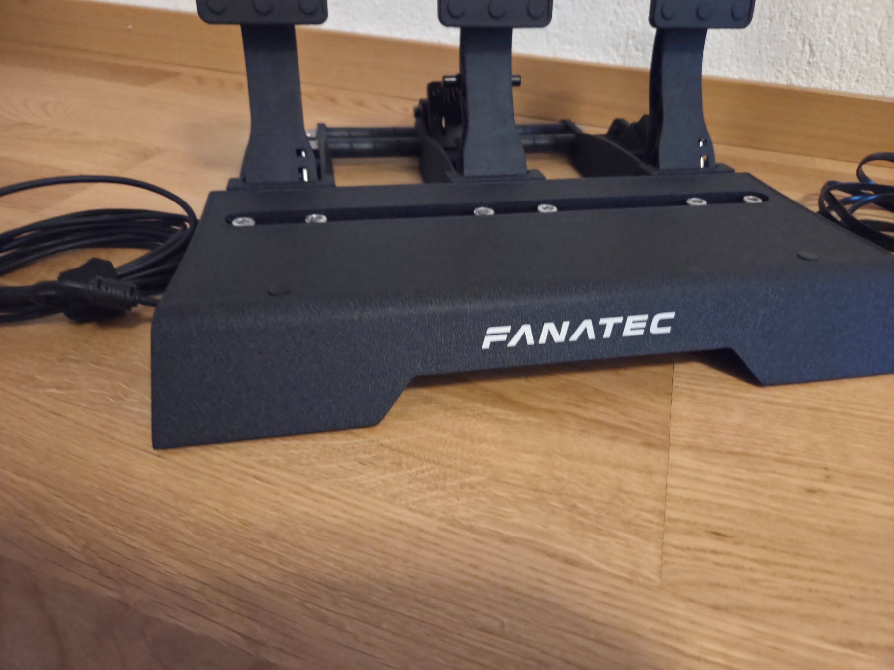 Fanatec Controller: FANATEC ELITE PEDALS V2 – Gebraucht aus Mühleberg von tot_5mfc 1