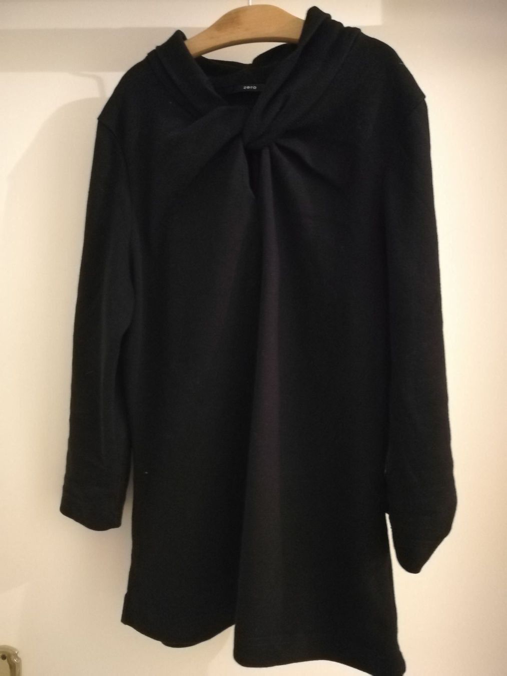 Top: Zero Pullover Gr. 34 – Nuovo (secondo la descrizione) da Stäfa venduto da basidis