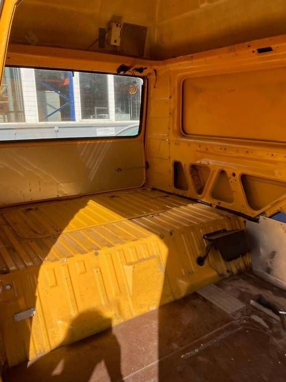 VW Véhicules utilitaires: VW T3 Typ 2 Posti – D'occasion à Roggliswil par MIER95 3