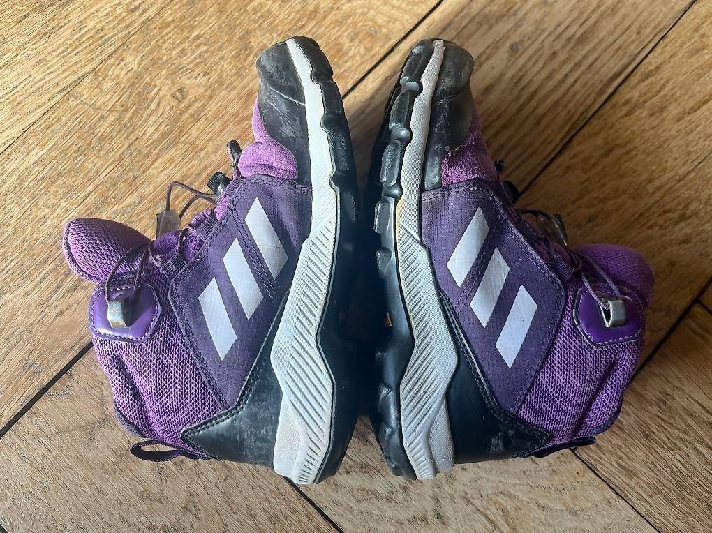 Scarpe per ragazzi: Adidas terrex Wanderschue 30 – Usato da Basel venduto da mos_2xxs 1