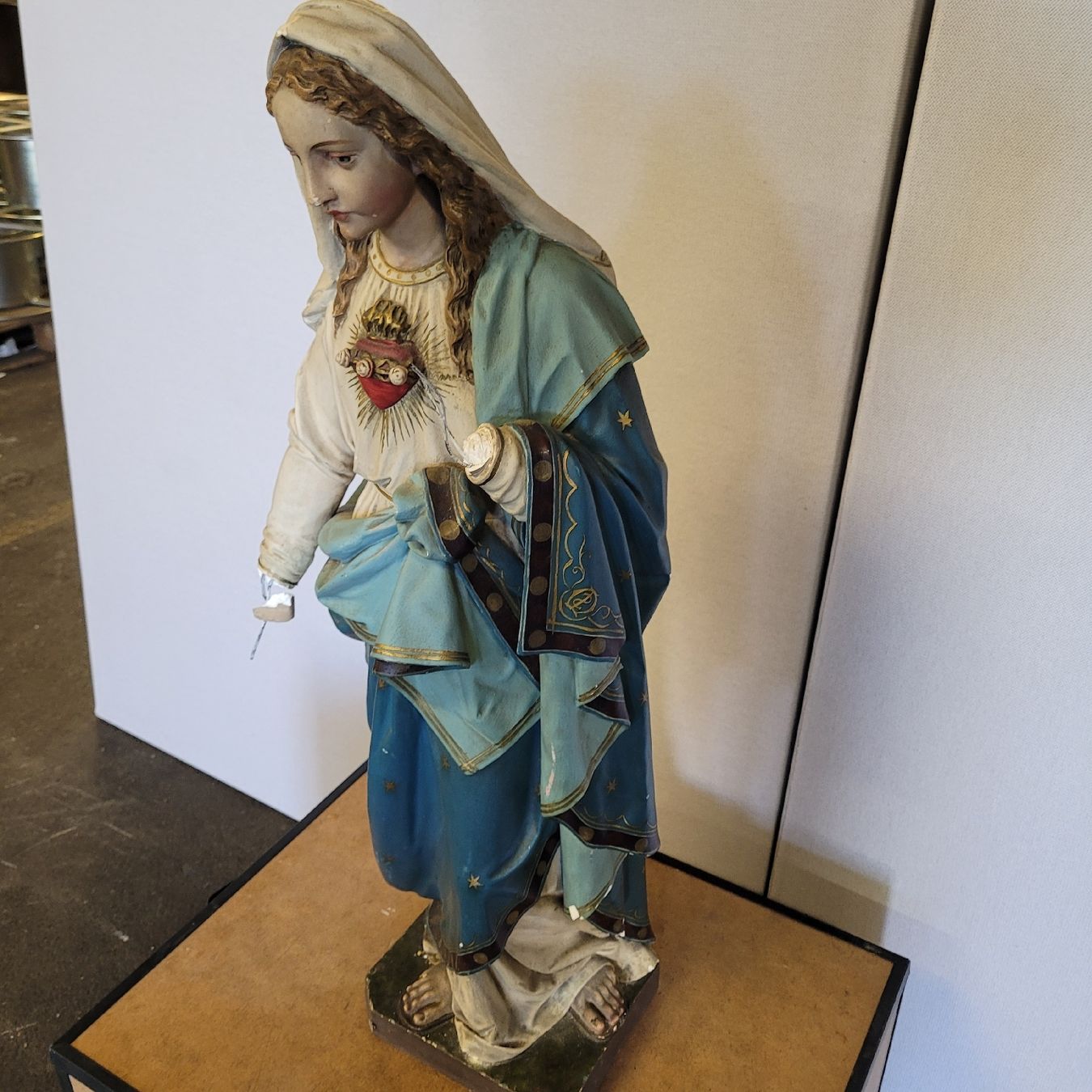 Statuette: antike figur statue maria – Usato da Reichenburg venduto da AK_78 2