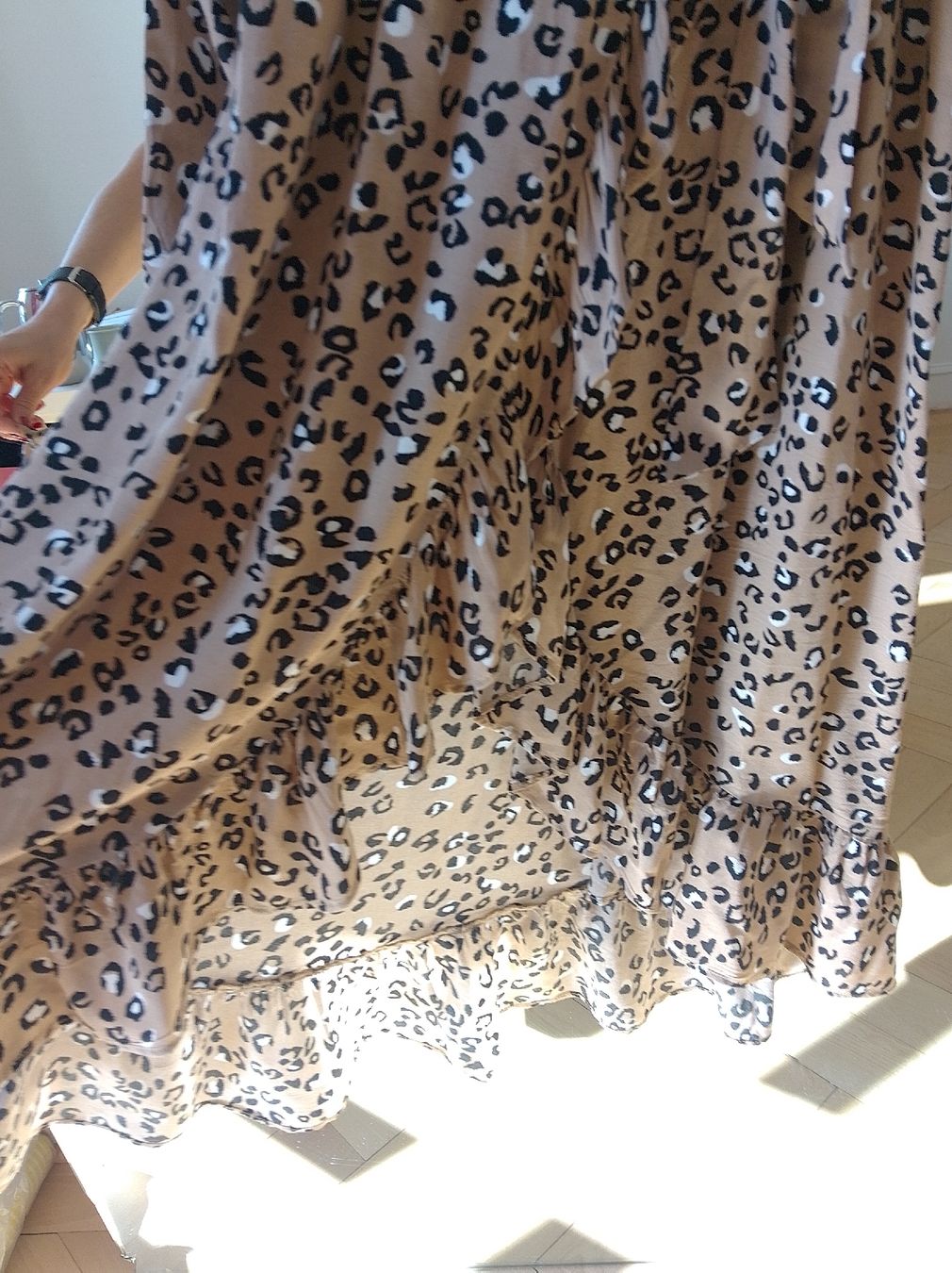 MbyM Vestiti: robe Leopold cache-coeur mbyM – Usato da La Chaux-de-Fonds venduto da youplavie 3