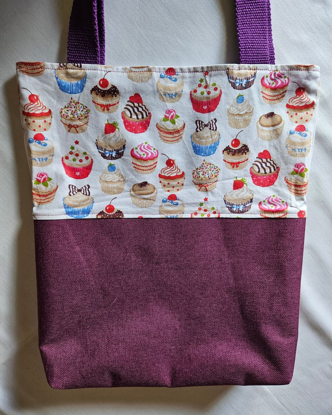 Borse: mini Shopper mit Cupcake-Motiv / Tasche – Nuovo (secondo la descrizione) da Wil ZH venduto da Amarula 1