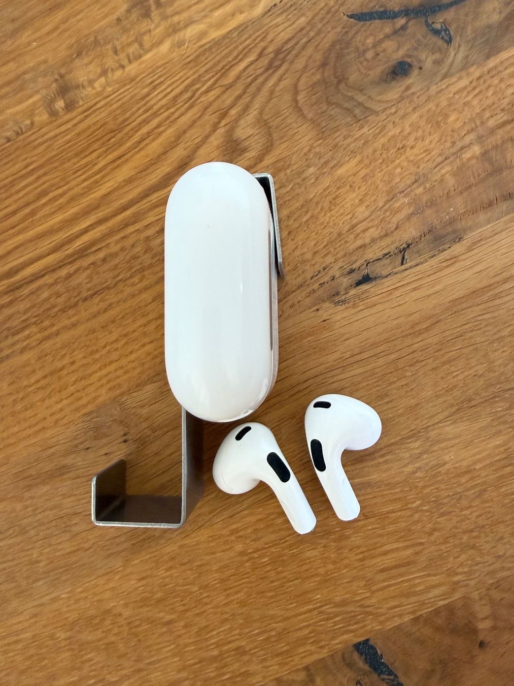 Apple Cuffie: APPLE AirPods 3 – Usato da Lausanne venduto da Nine1982 5