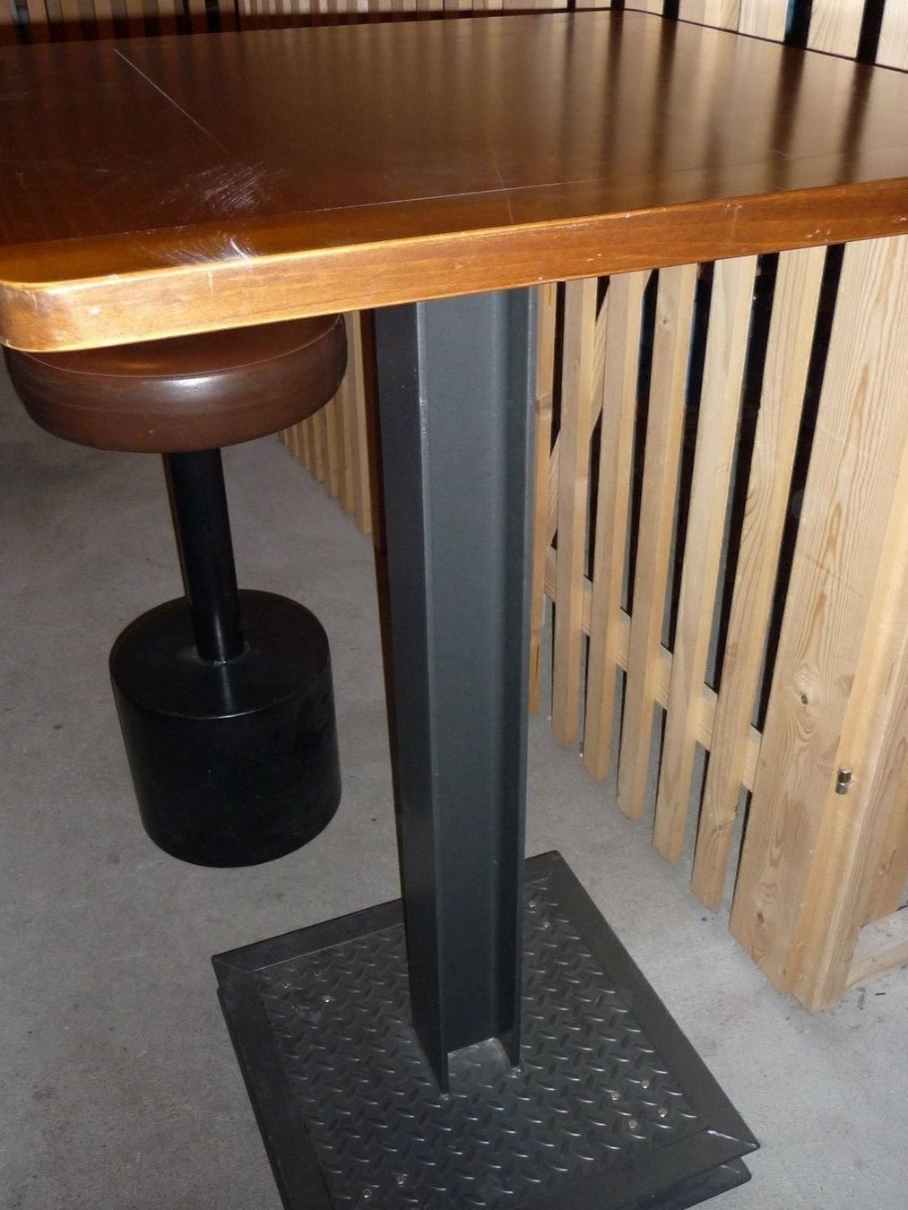 Tavoli: Bistro - Bar - Stehtisch UNIKAT – Nuovo (secondo la descrizione) da Greppen venduto da 86Sina 4