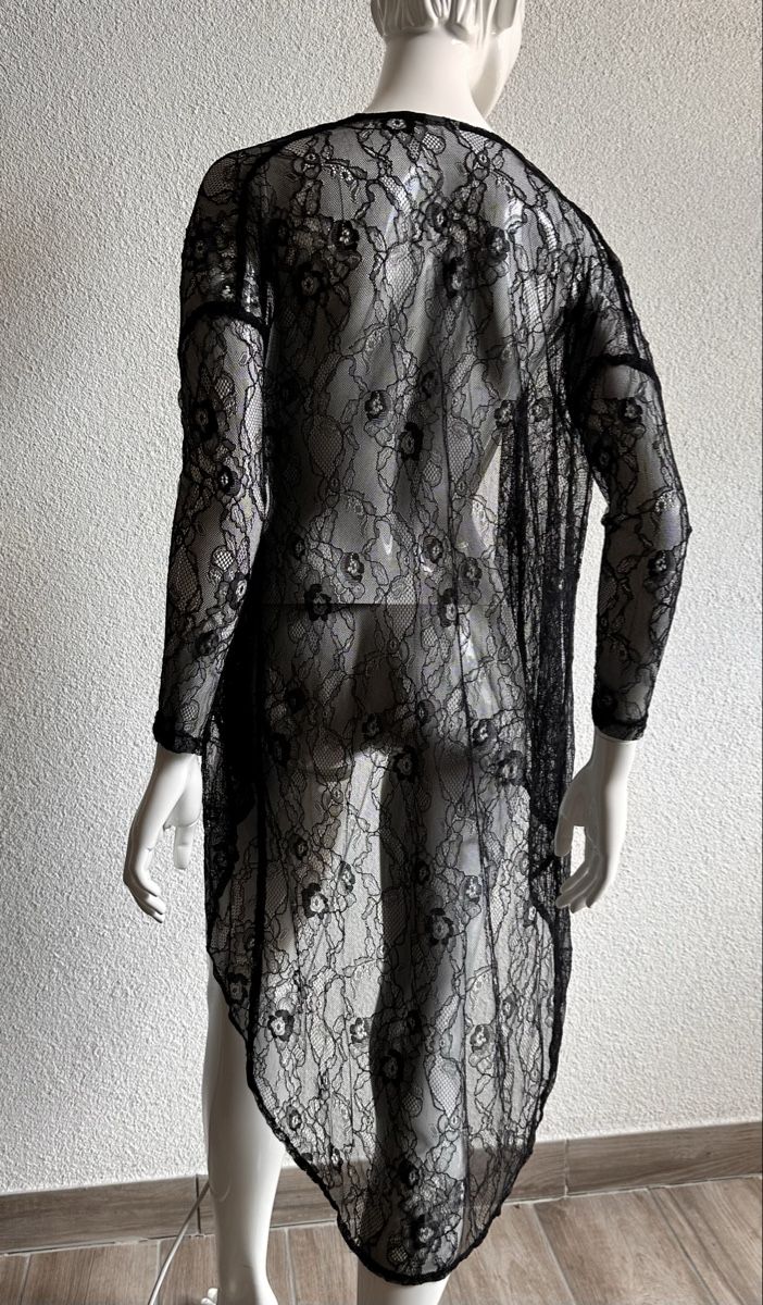 Tuniques: Lace Tunic S – D'occasion à Vevey par ledidream 1