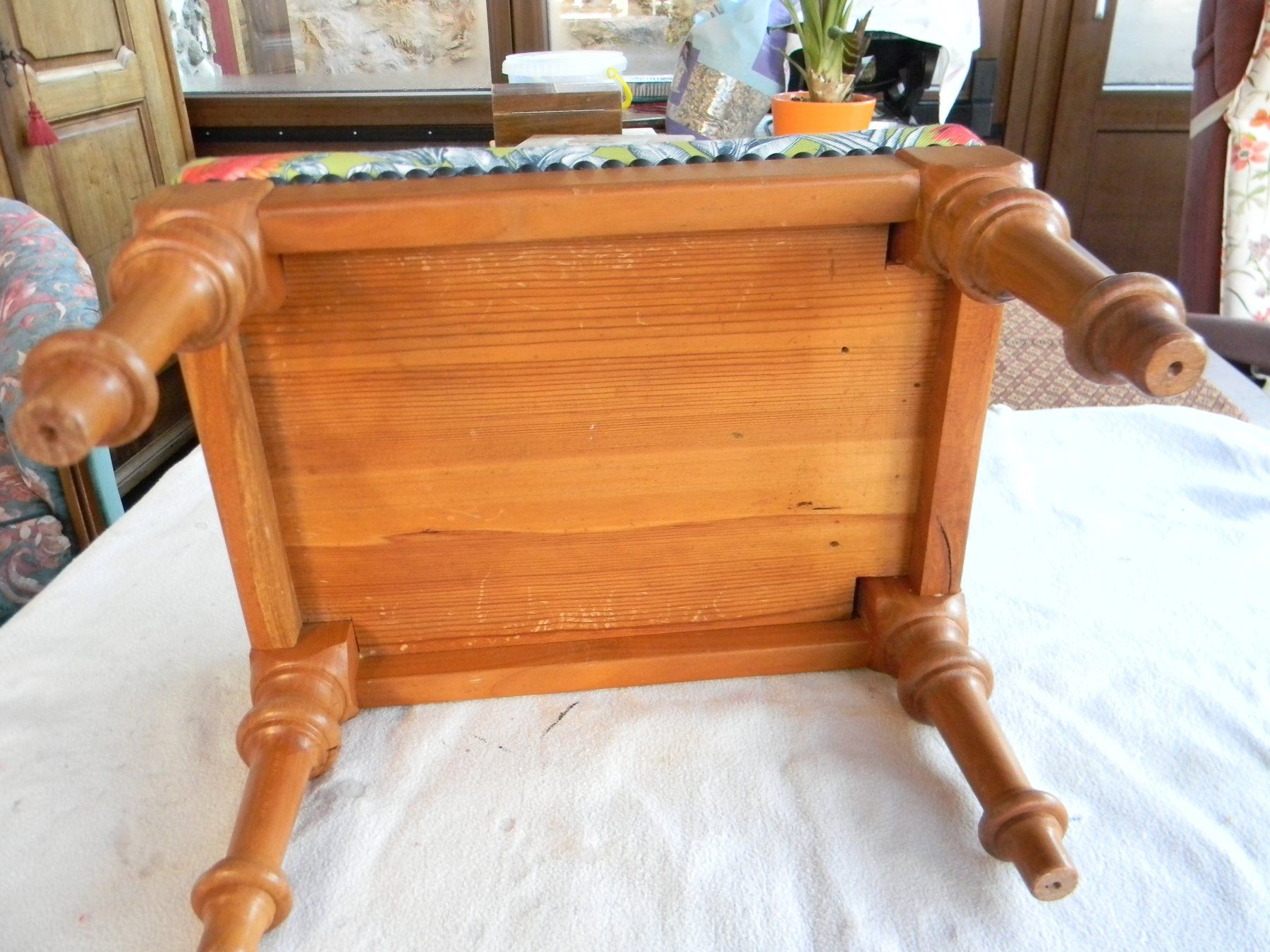Hocker: ancien repose-pieds restauré – Neu (gemäss Beschreibung) aus Bournens von monique048 2