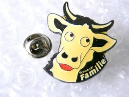 • Schweizer Familie Kuh vache mucca cow       Pin A1.23