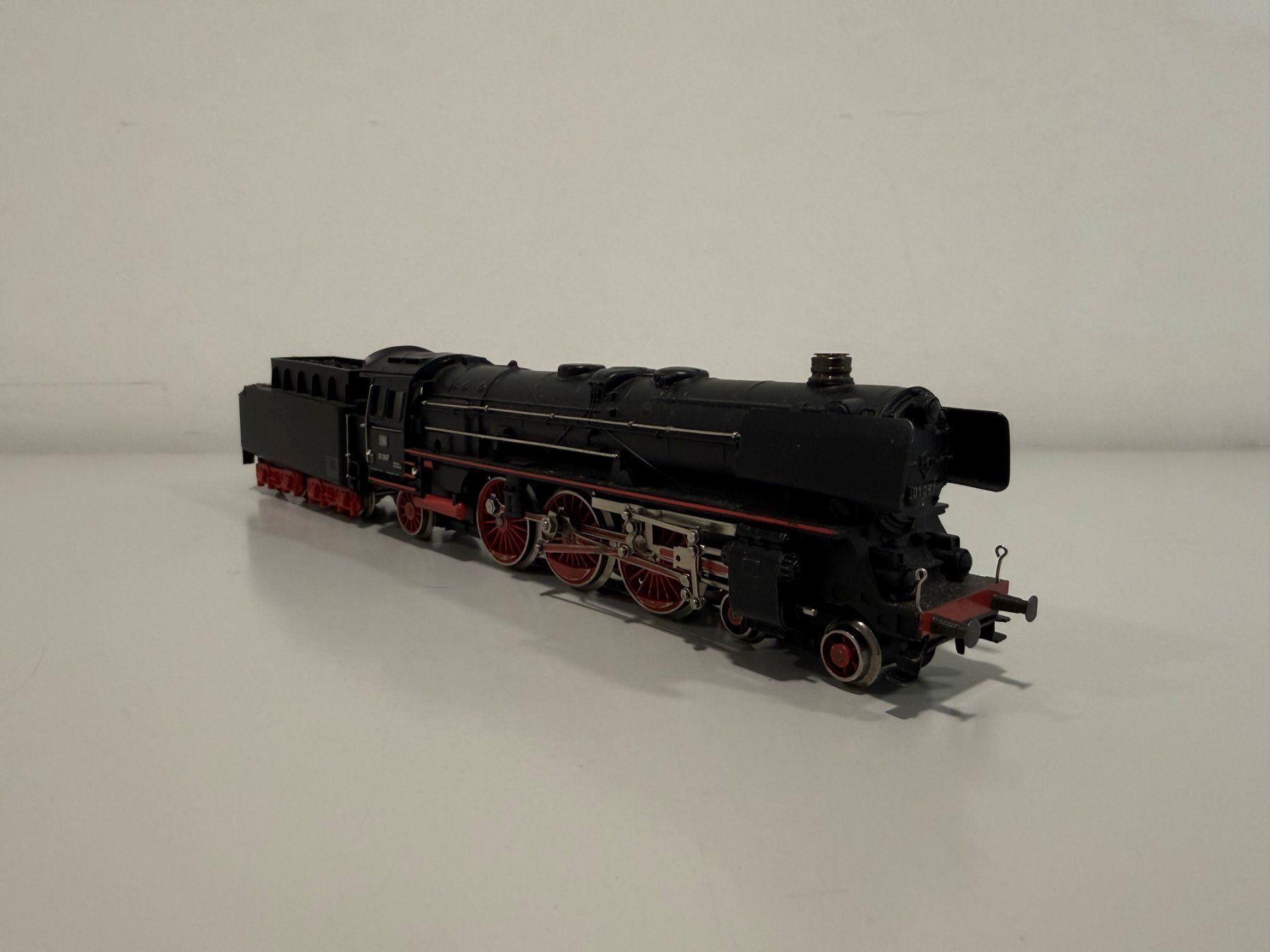 Märklin Modellini di ferrovie: Dampflokomotive BR 01 der DB – Nuovo (secondo la descrizione) da Oftringen venduto da Pgi 2