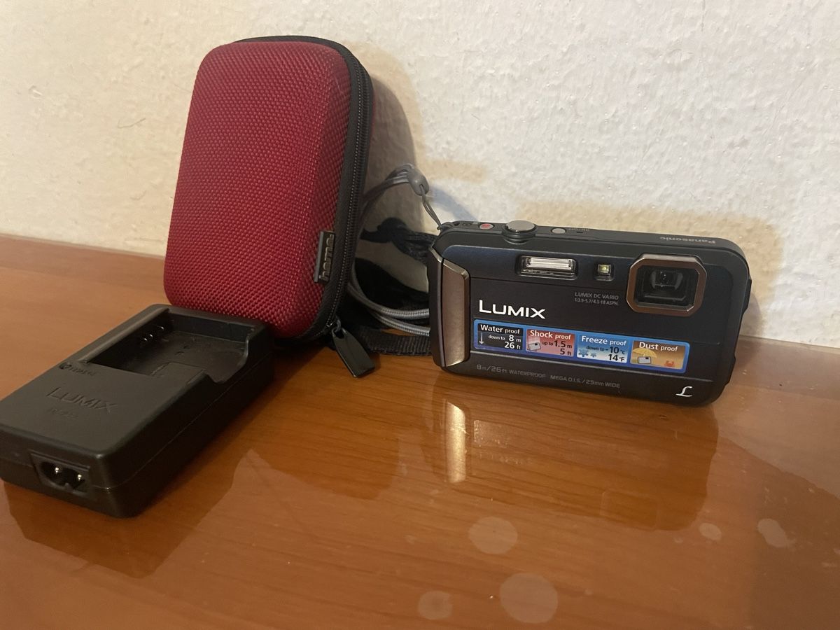 Panasonic Fotocamera: Panasonic Lumix DMC-FT30 Digital Kamera – Usato da Zürich venduto da semi16