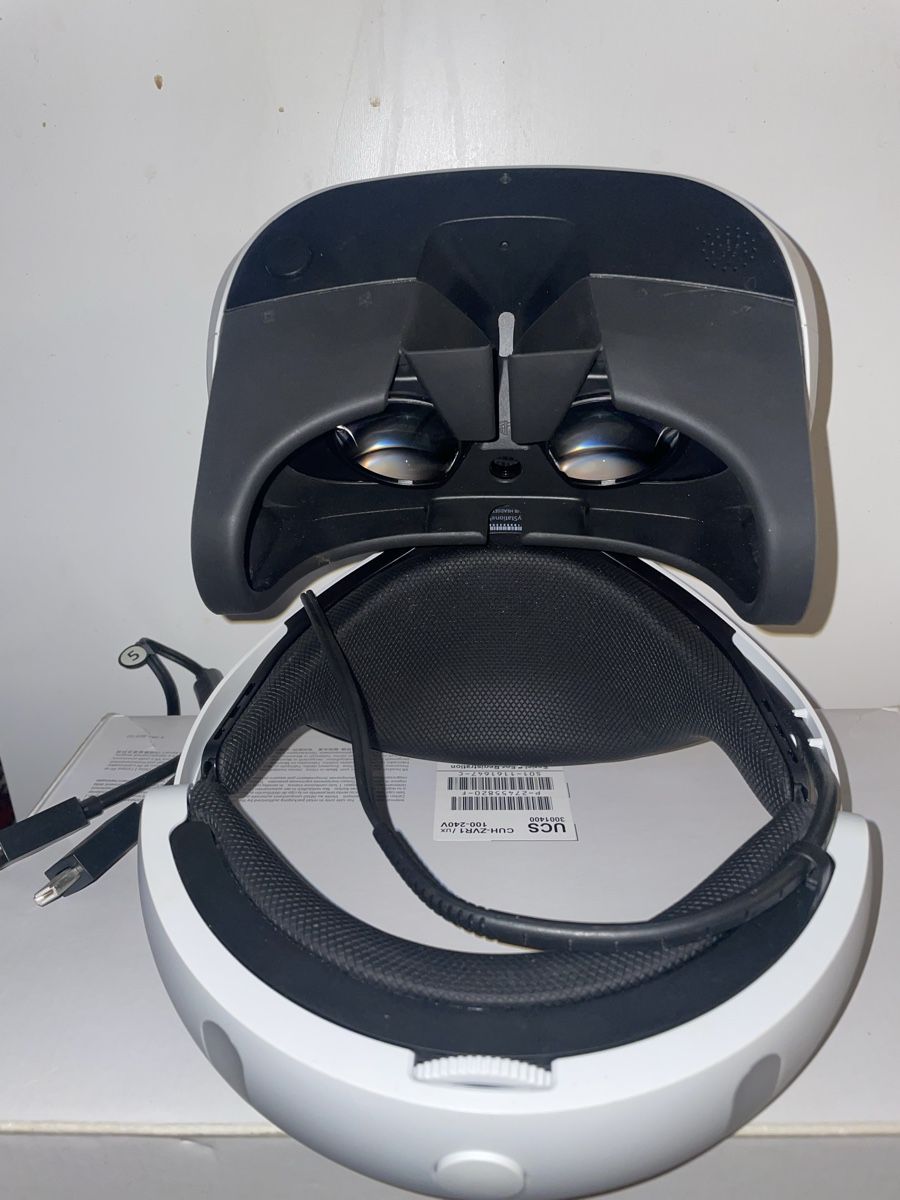 Sony VR Brille: Sony Playstation VR-Set – Gebraucht aus Wettingen von cha_yk7x 2
