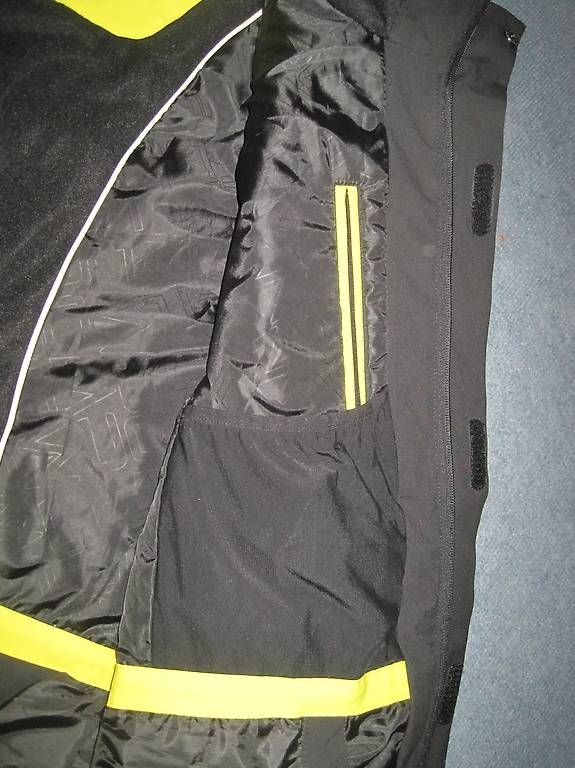 CMP Giacche: Ski- und Snowboardjacke CMP – Usato da Rickenbach Sulz venduto da Sodeli23 2