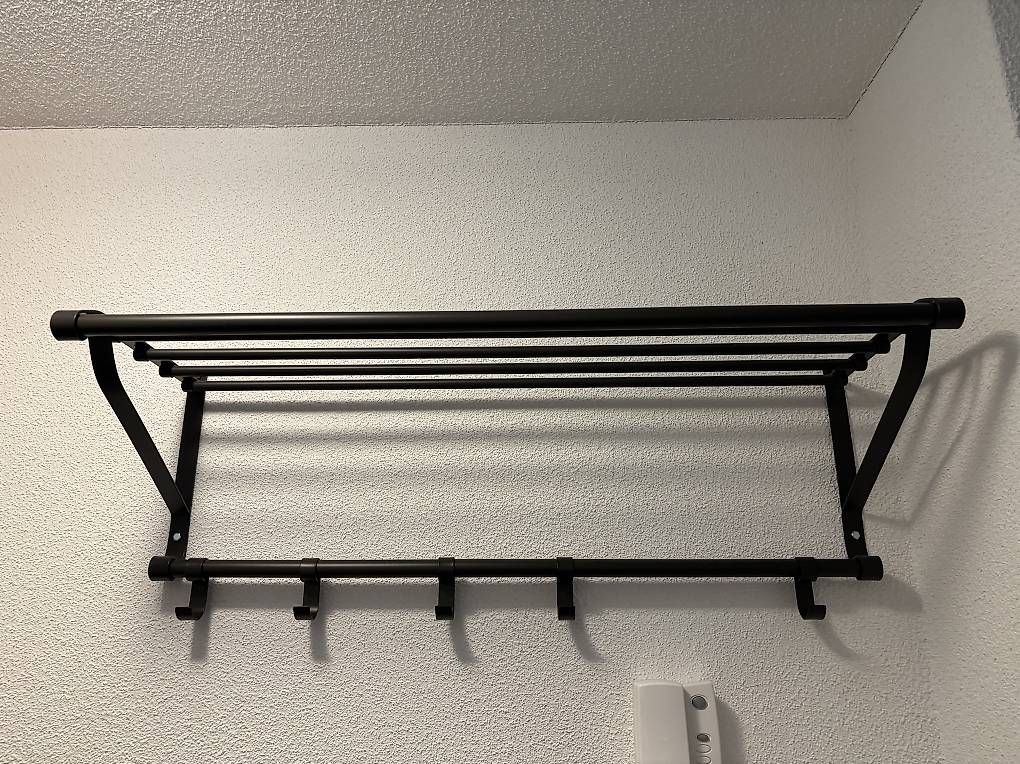 Guardaroba: Porte-habits (vestiaire) – Usato da Fribourg venduto da Brosciuttofunghi 2