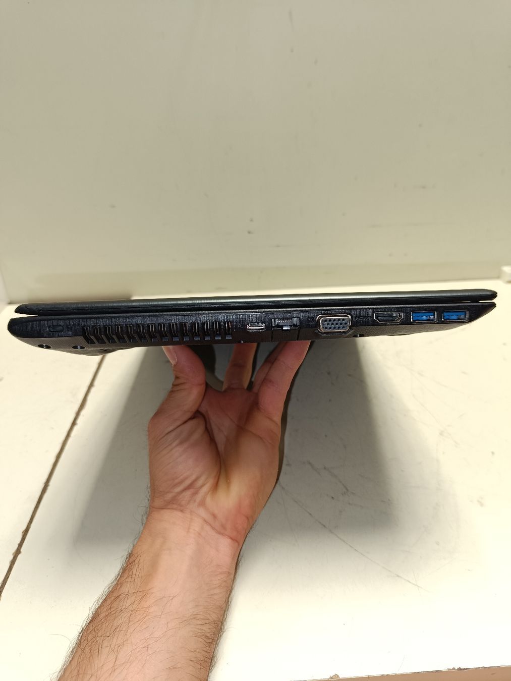 Acer Notebook: Acer Aspire E5-575 i7 (em73) – Difettoso da Künten venduto da Schnaepplihuus 4