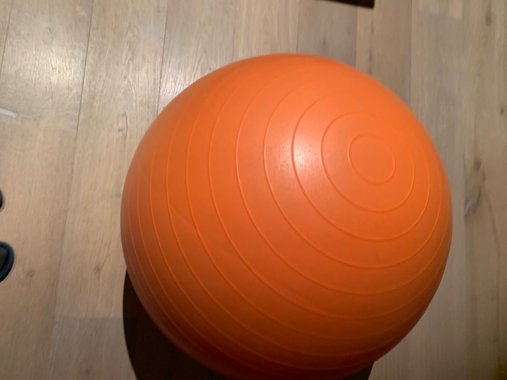 LeStage Rhythmischer Gymnastikball - 18cm Profi-Ball Für Tanz & Wettkampf