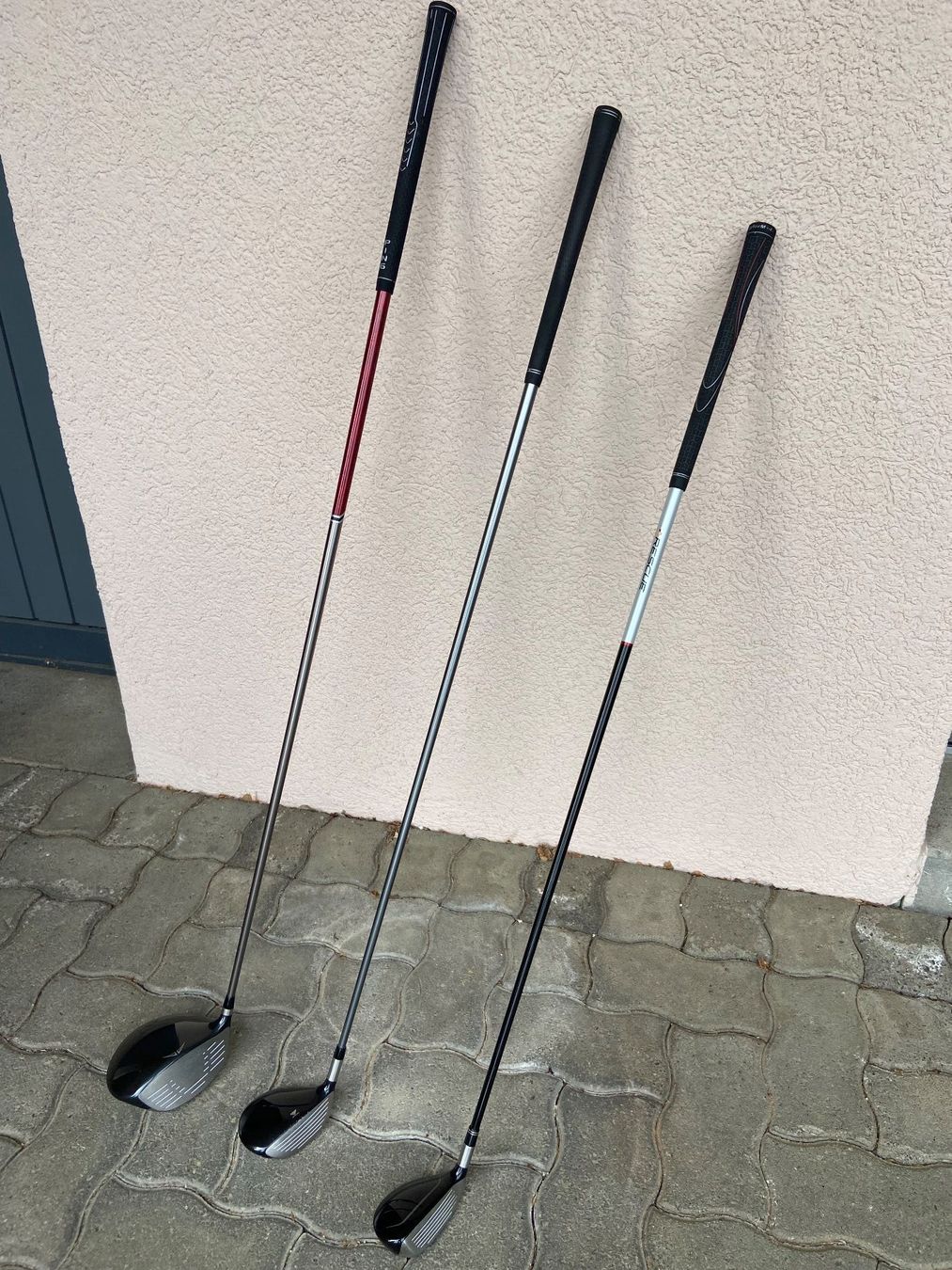 Mazze & Set: Golfschlägerset mit PING Driver/Eisen & Titleist Holz/Wedges – Usato da Wollerau venduto da safboy 2