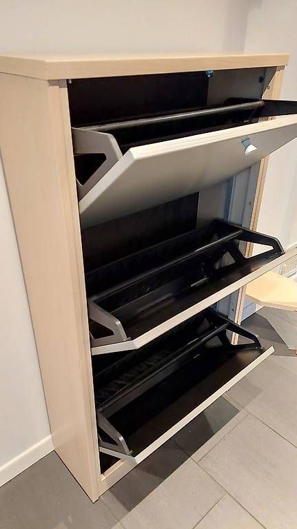 Guardaroba: Elegante Garderobe und passendes Schuhmöbel – Usato da Aadorf venduto da taz06 3