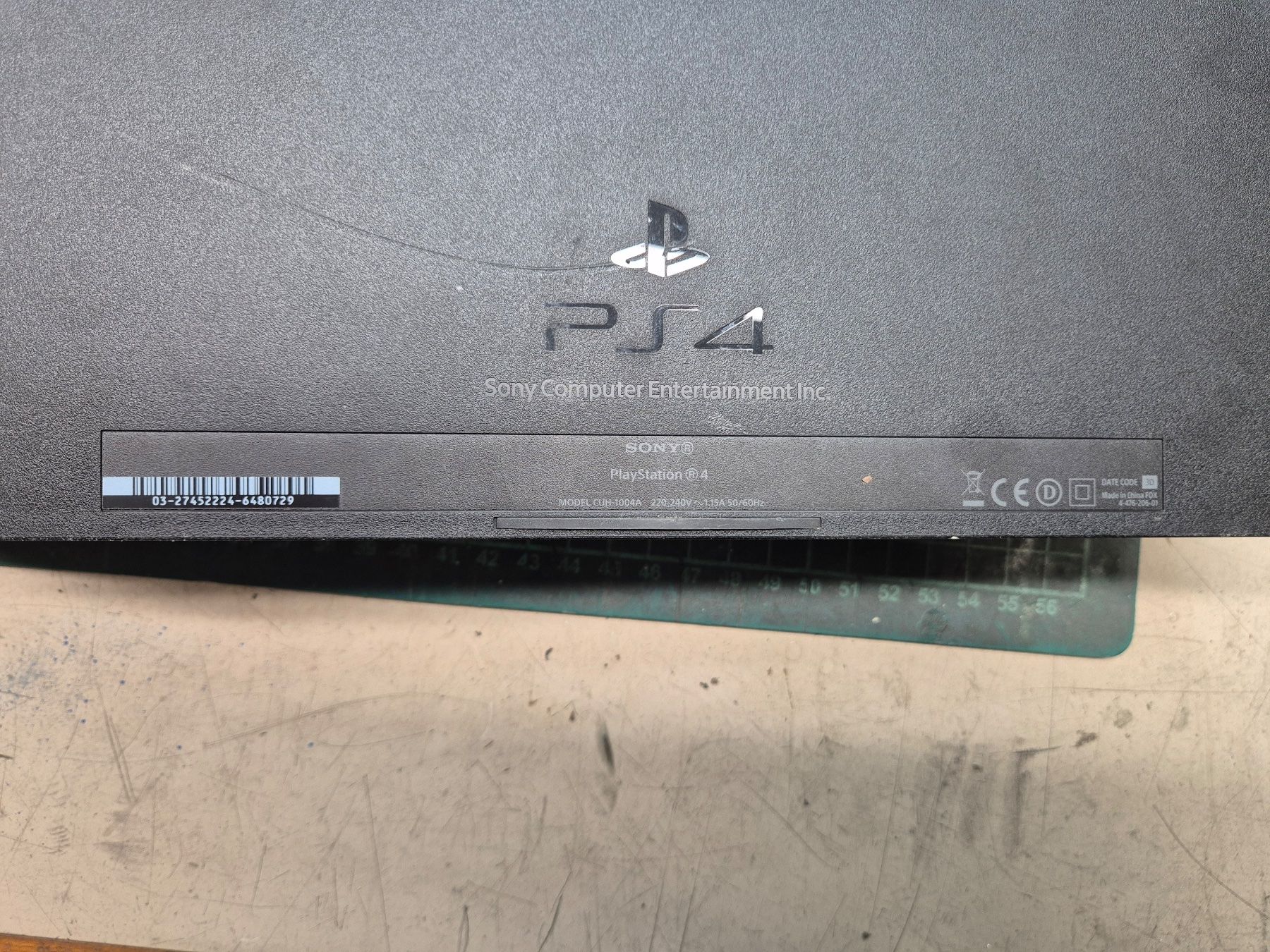 Sony Consoles: PS 4 – D'occasion à Bremgarten AG par Beever 1