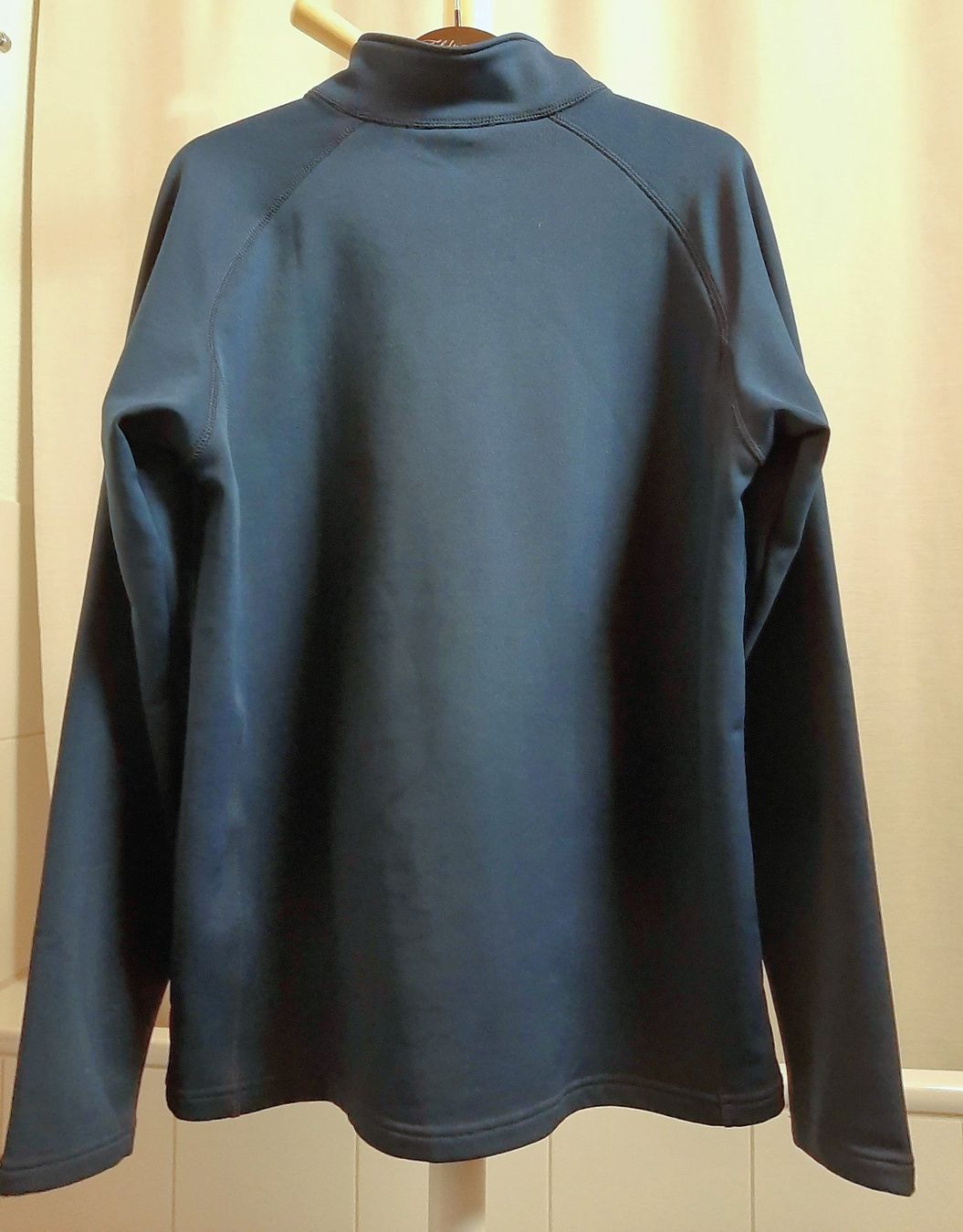 Pullover & Sweatshirts: Sport / Multifunktions-Pullover warm  Gr. M – Gebraucht aus Brunnen von bahari02 1