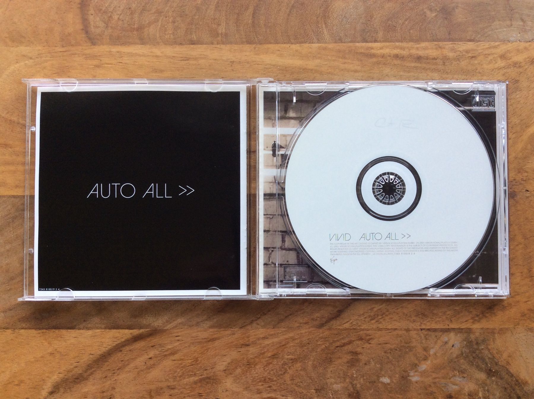 CDs: CD Vivid - Auto All – D'occasion à Horgen par flyingpenguin2000 2