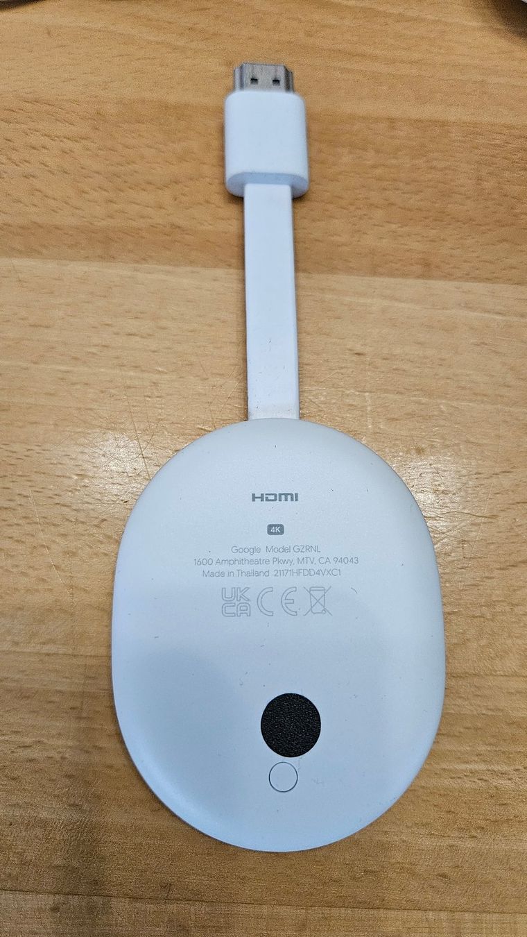 Google Systèmes audio & multimédias: Chromecast 4K mit Google TV – D'occasion à Unterägeri par schmidtchen78 2