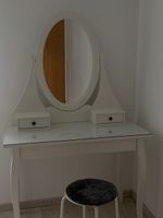 HEMNES Frisiertisch mit Spiegel und Hocker