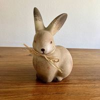 Figuren Deko Hase