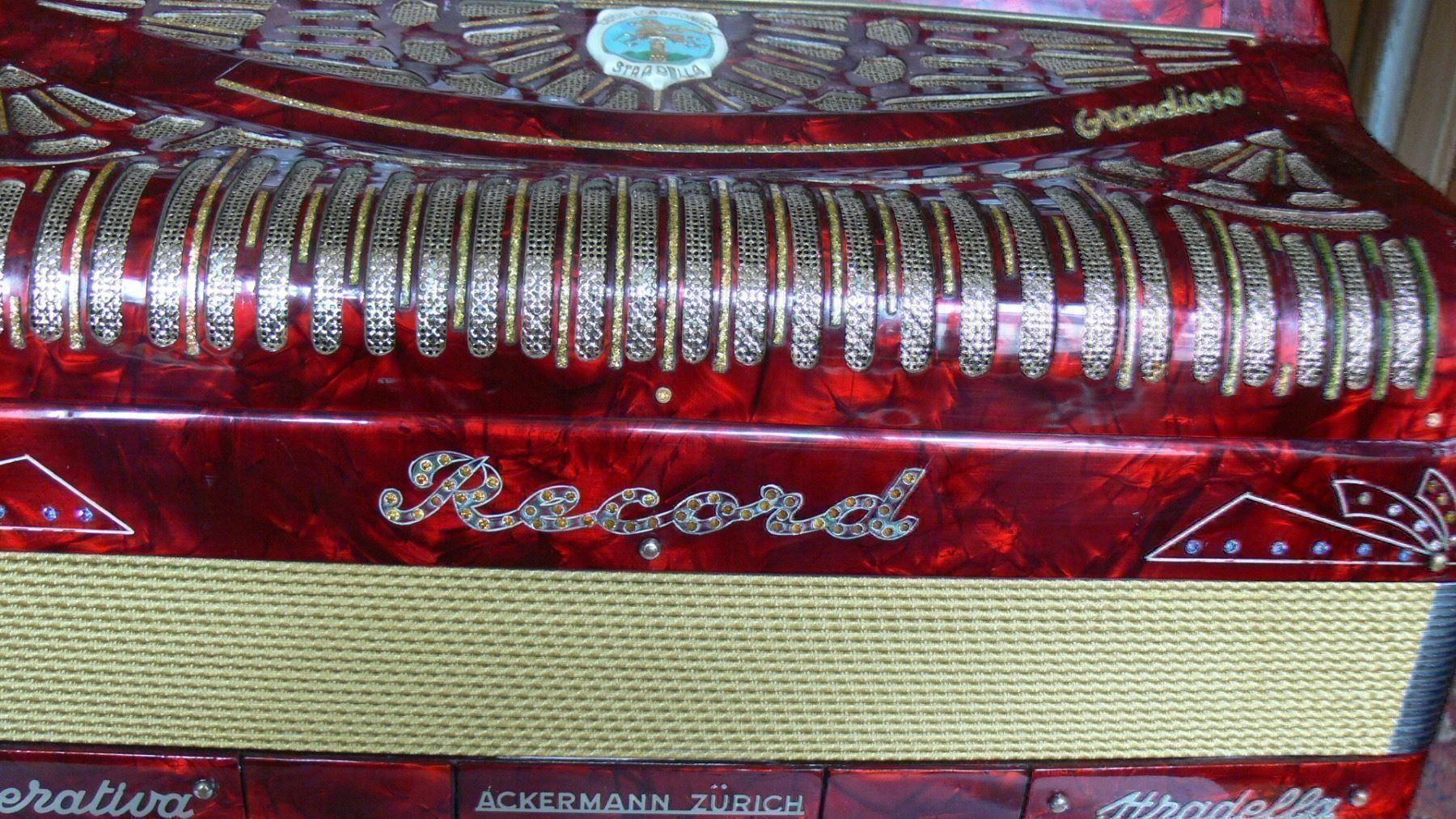 Record Strumenti musicali: RECORD HANDORGEL CHROMATISCH – Usato da Pfäffikon ZH venduto da Einarrolf 2