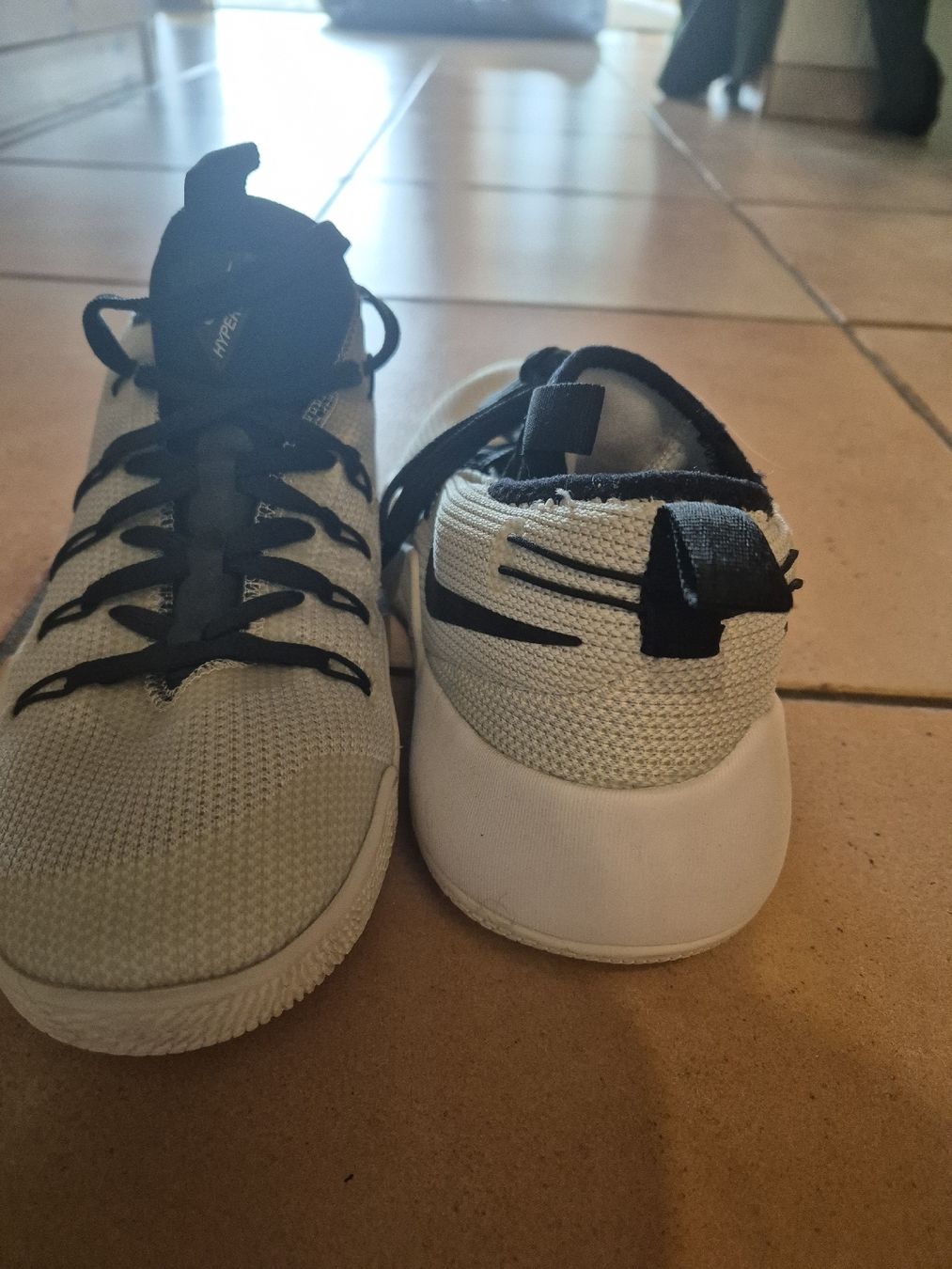 Nike Herrenschuhe: Turnschuh – Neu (gemäss Beschreibung) aus Aesch BL von Jane21 2