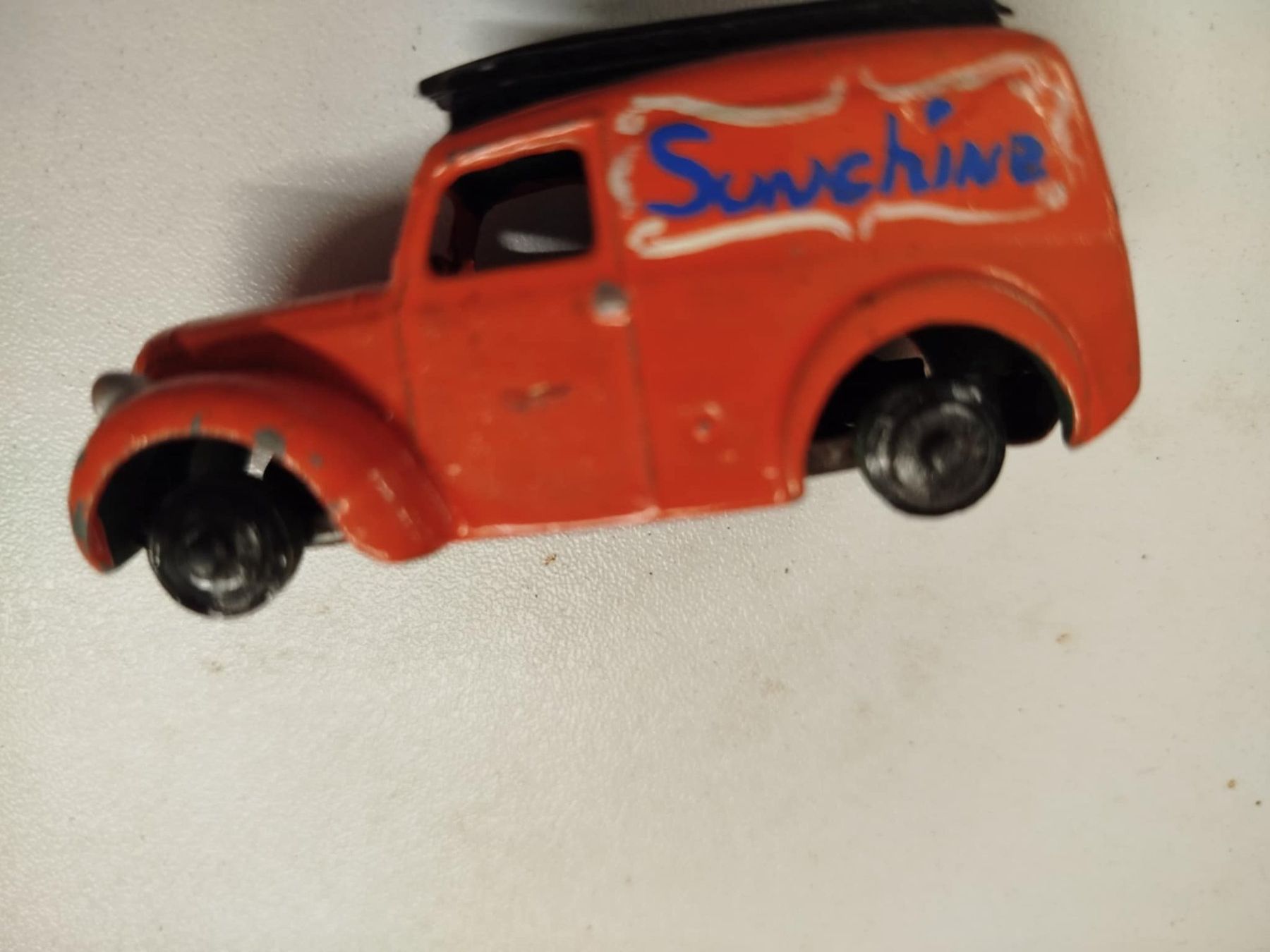 Dinky Toys Modellini d'auto: Dinky Toys (nr 5) – Usato da La Chaux-de-Fonds venduto da Emmaus2300CDF 5
