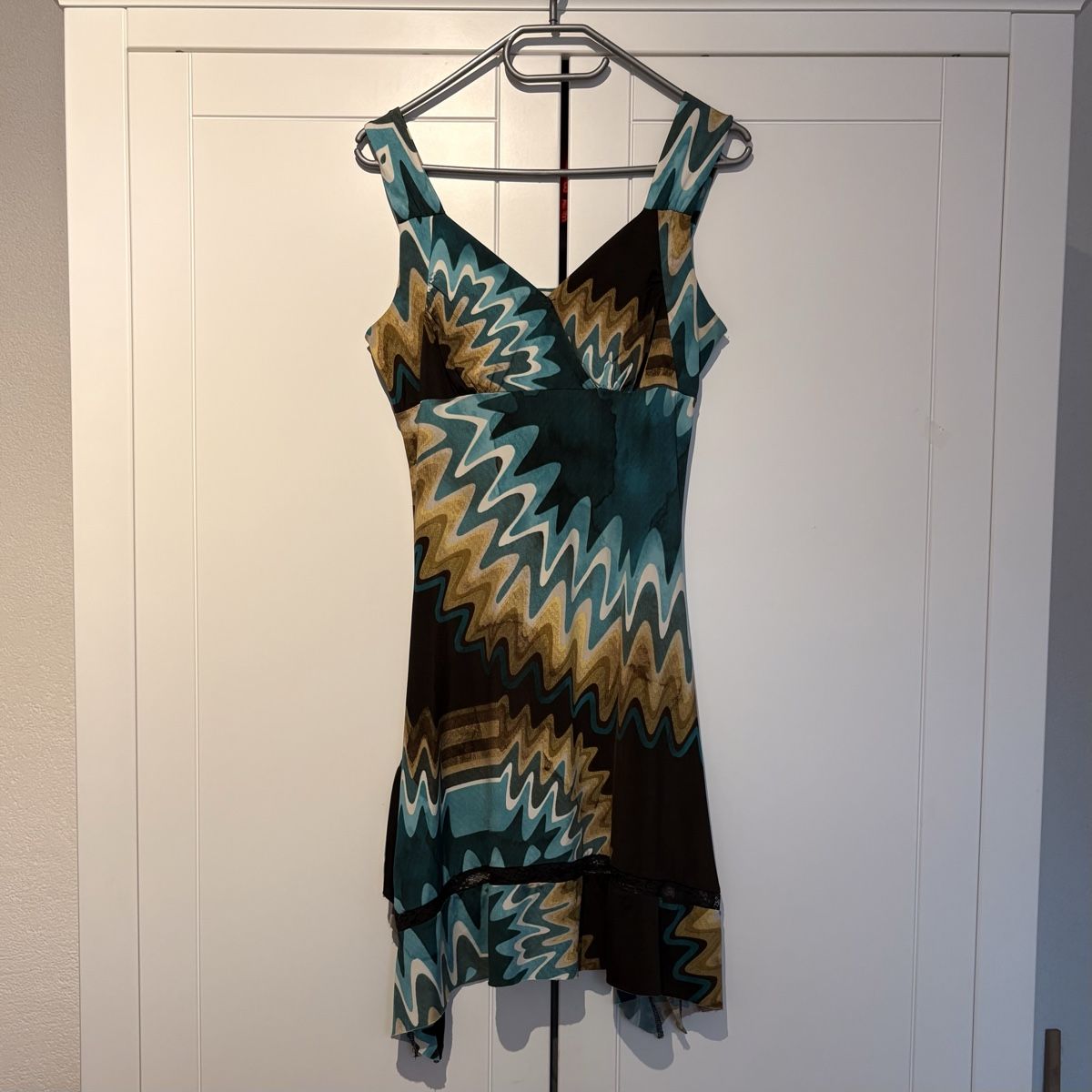 Kleider: Sommerliches Norwiss Kleid – Neu (gemäss Beschreibung) aus Brünisried von Livtsukki2ndHand 7