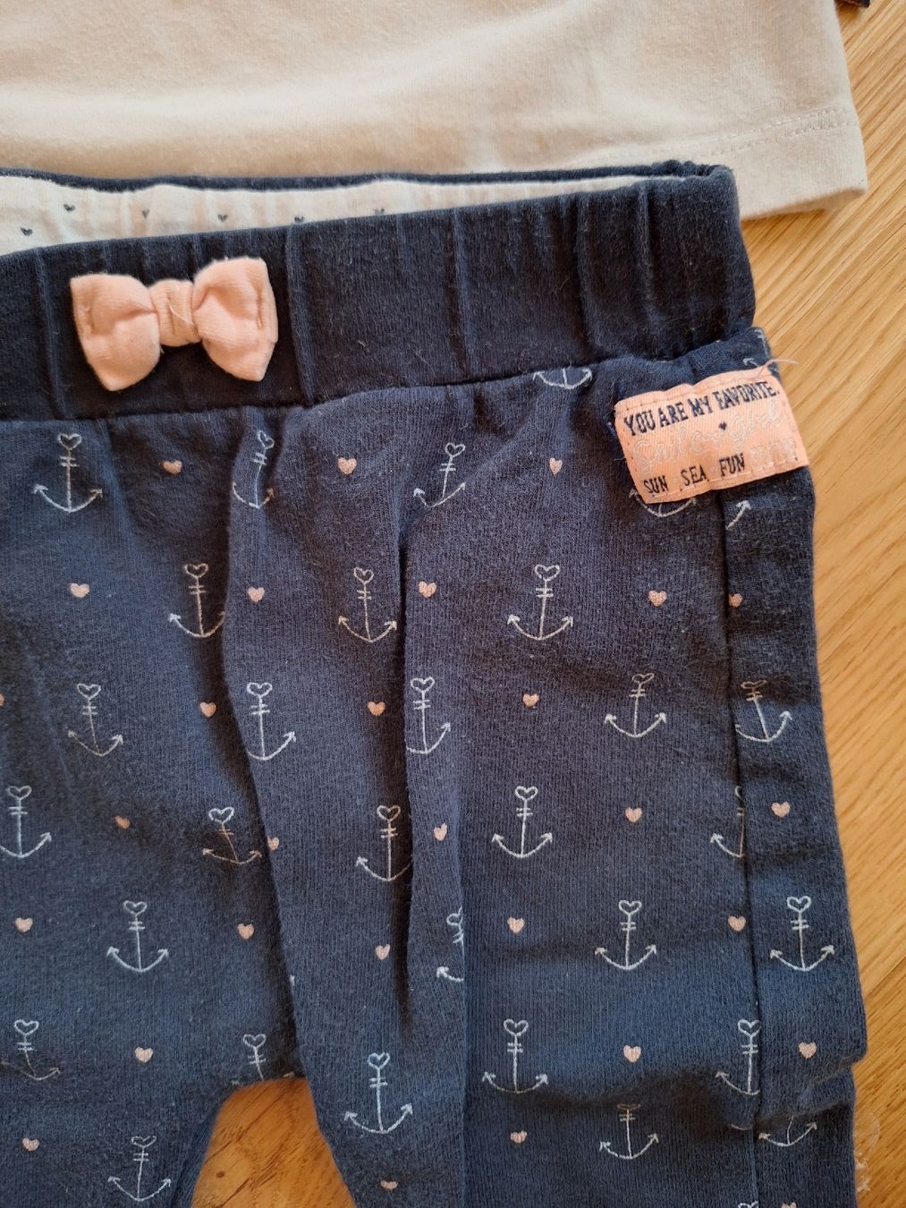 Feetje Kleiderpakete & -sets: Süsses Baby Set Grösse 68/74 – Gebraucht aus Wangen an der Aare von jan_2zxv 1