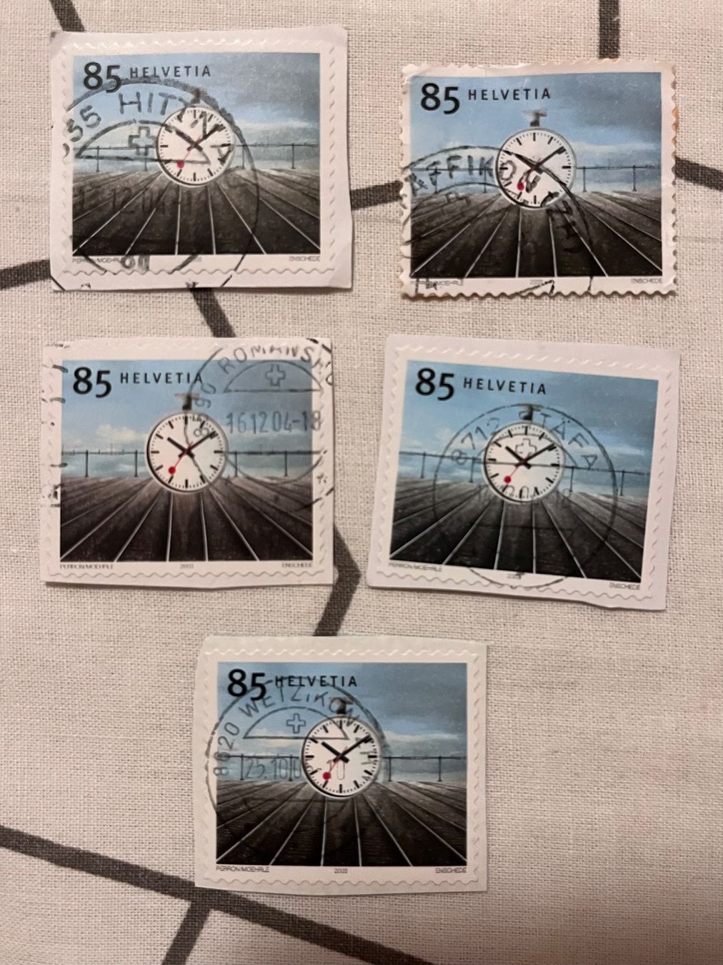 Tous les timbres: Briefmarken – Neuf (Voir description) à Bäretswil par Rasubi