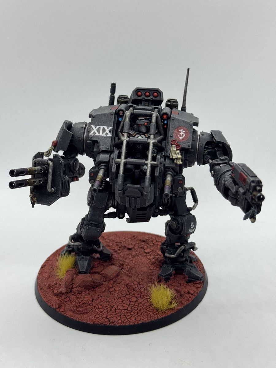 Spiele: Warhammer 40k Invictor Tactical Warsuit Model – Gebraucht aus Luzern von Re-Carnation 1