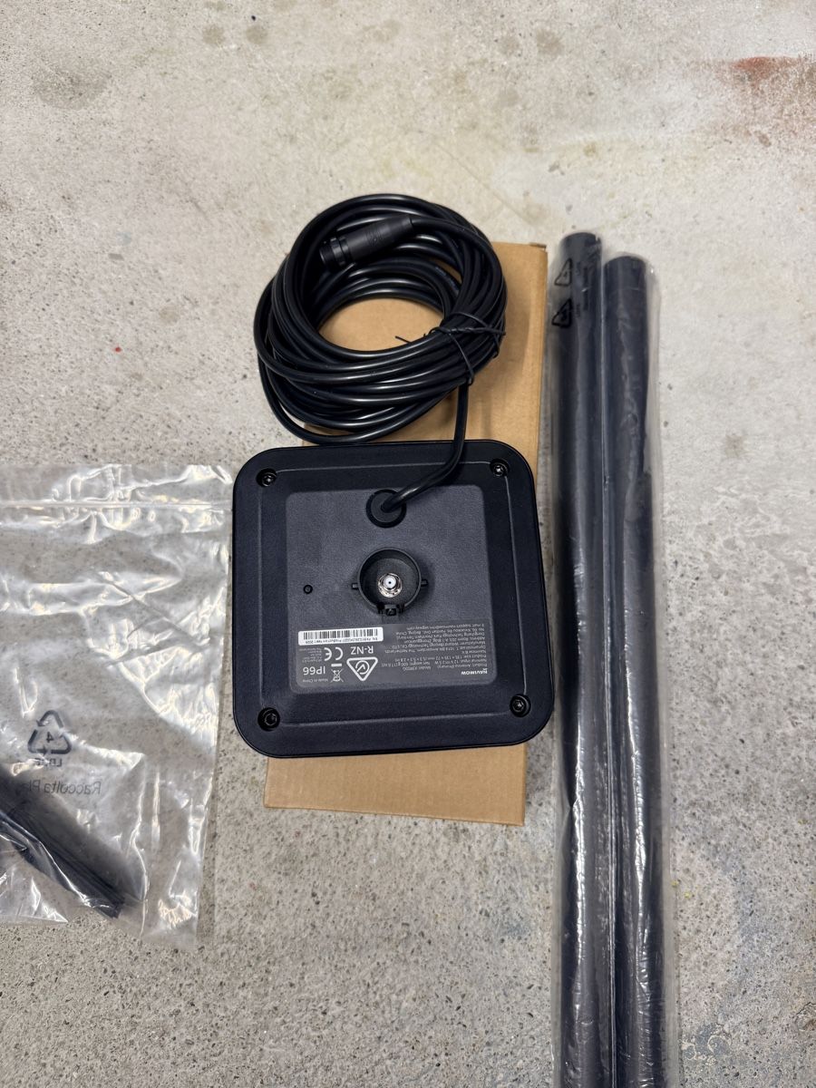 Antenne GPS: Neue Sagway GNSS Antenne – Nuovo e nell'imballaggio originale da Felsberg venduto da msc_5wpt 1