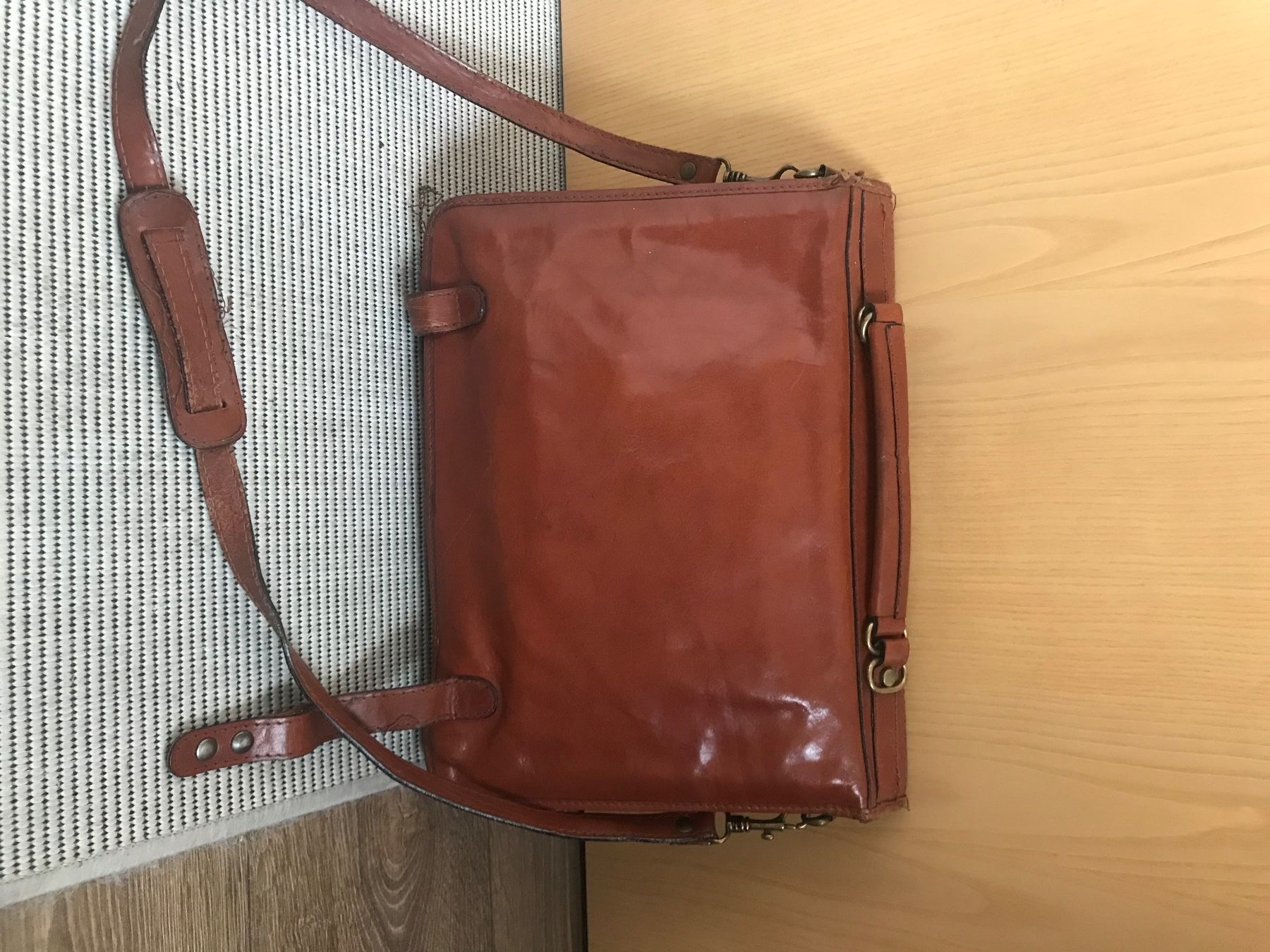 Valigie & Borse: I ponti porte-document vintage en cuir – Difettoso da Grimisuat venduto da eliseba88 6