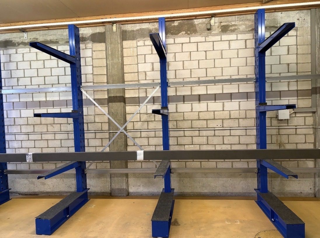 Scaffali: Kragarmlager blau – Usato da Ottenbach venduto da Lucaegger55 2