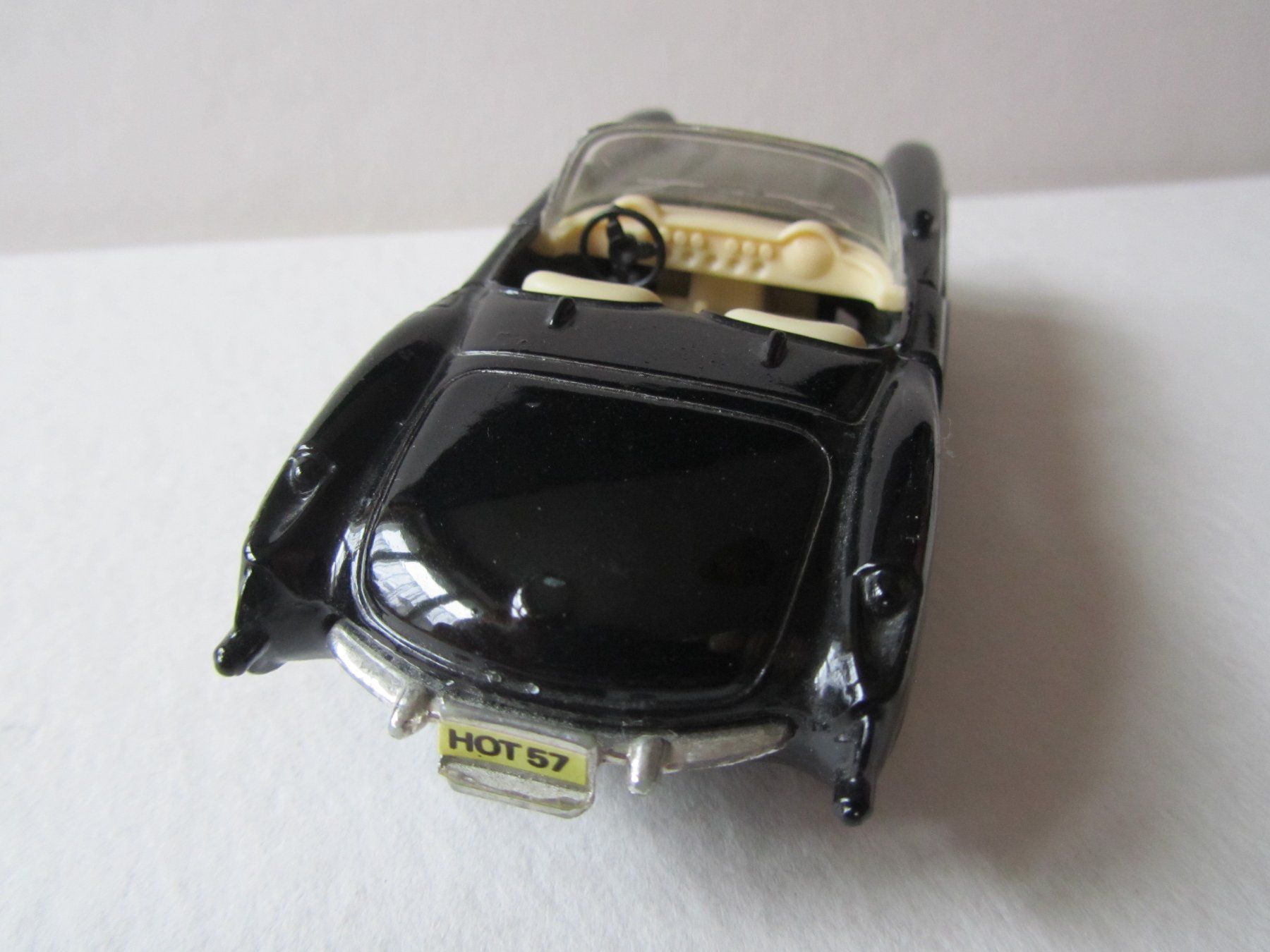 Chevrolet Modellini d'auto: Chevrolet Corvette 1957, MC Toy – Usato da Weiningen ZH venduto da dietsch57 3