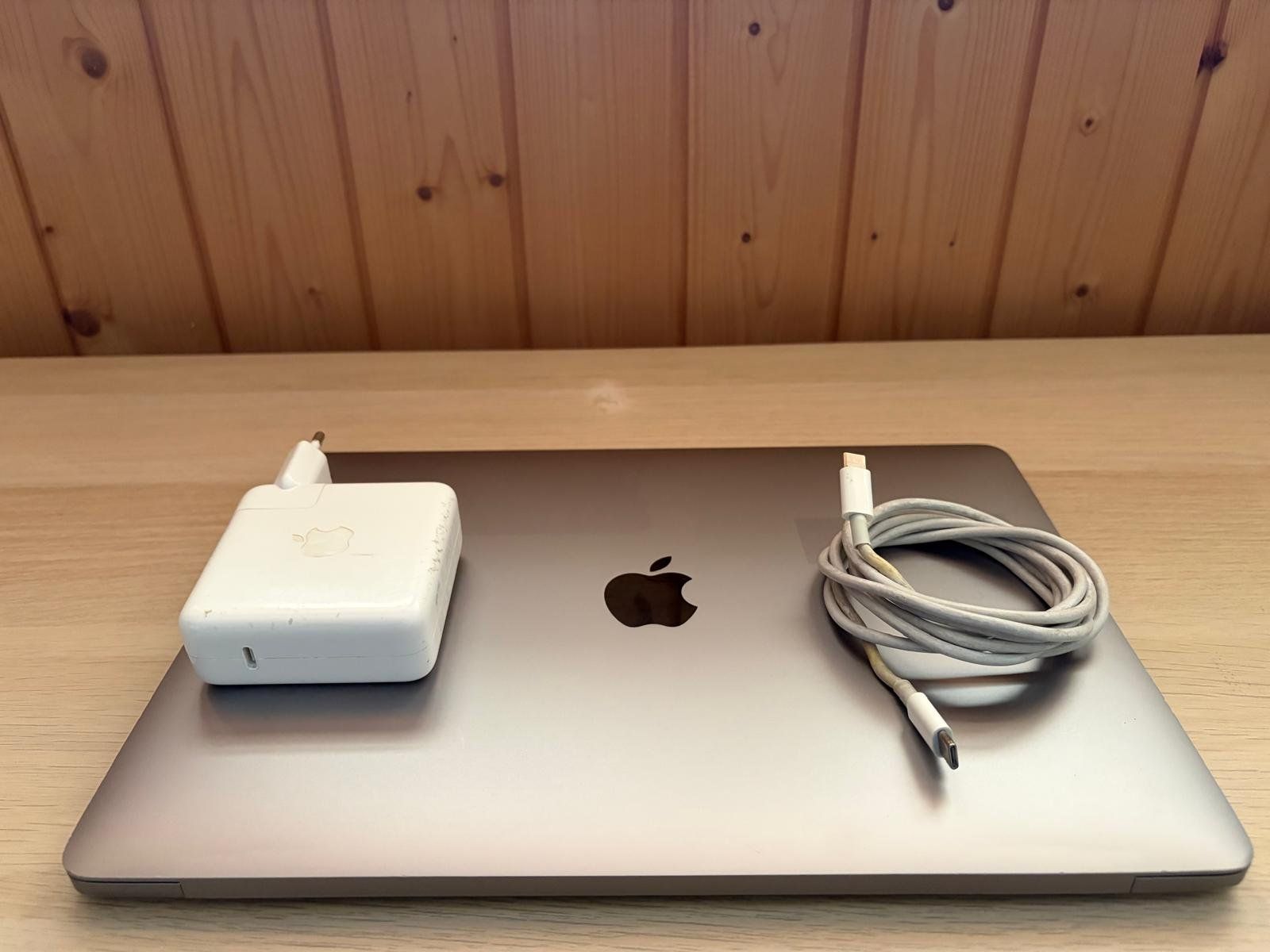 Apple Notebook: MacBook Pro 13 M1 2020 16GB/500GB Disk – Usato da Biel/Bienne venduto da van_halen25