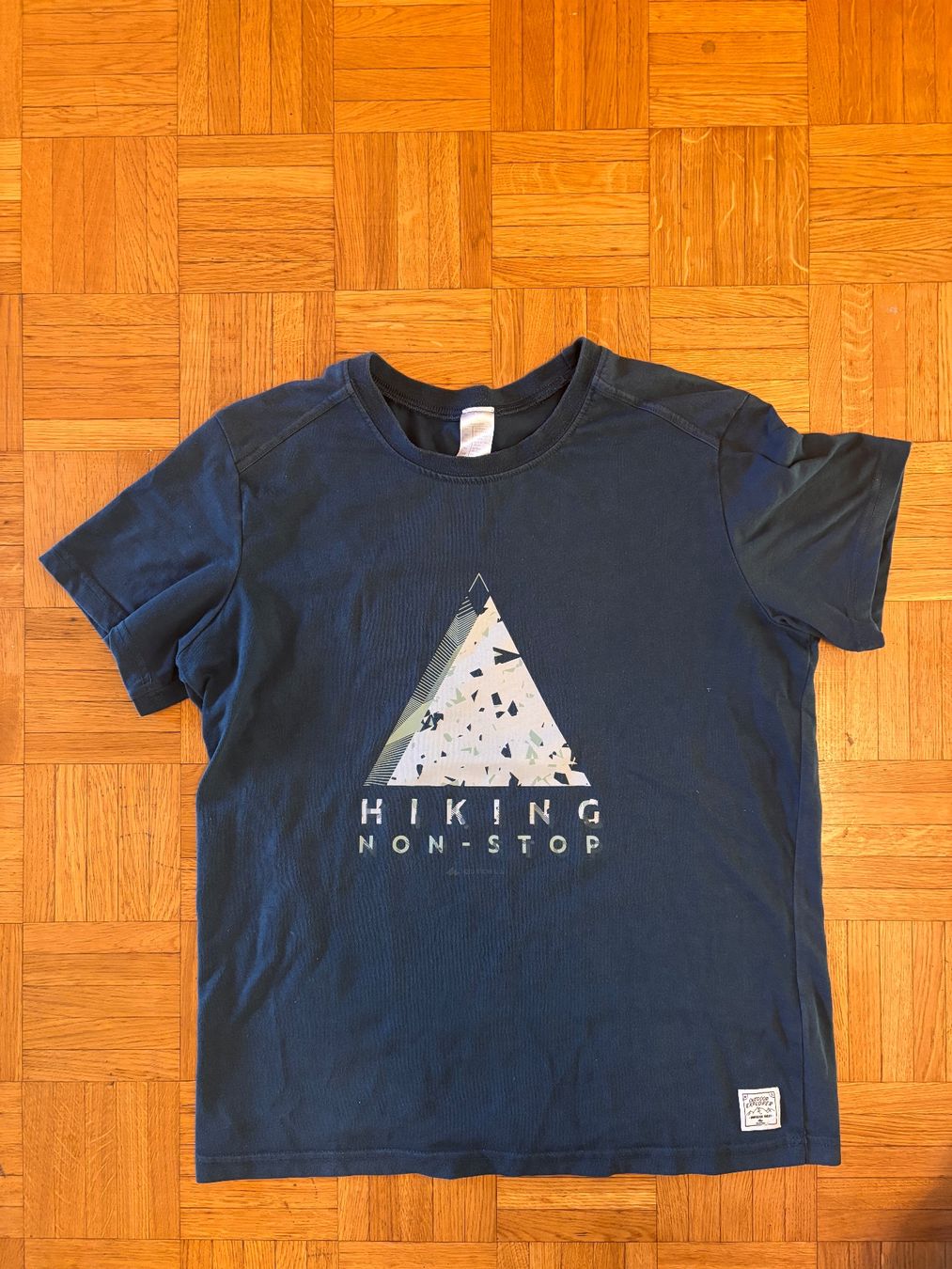 T-shirt: t-shirt - Quechua - taille 161-172 – Usato da Meyrin venduto da Moose07