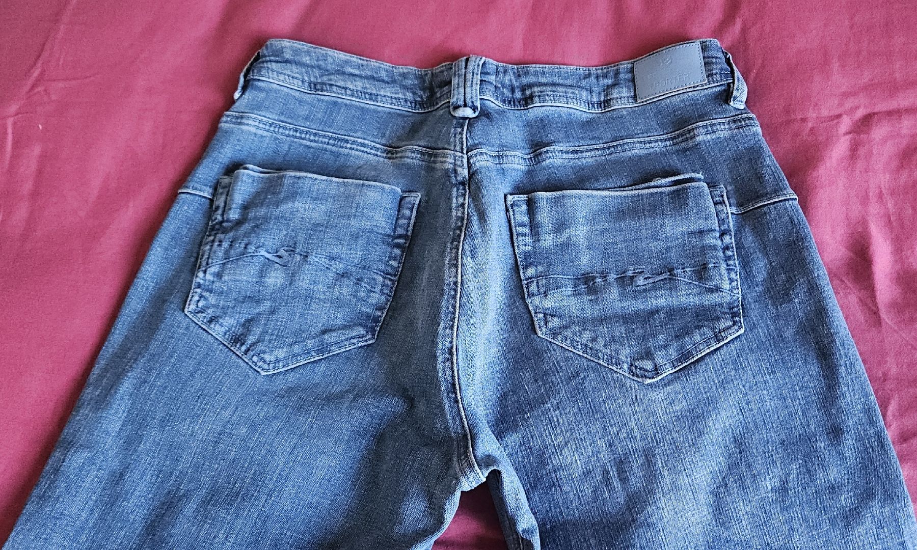 Freeman T. Porter Pantaloni: Jeans Freeman T. Porter, neuf, taille 30 – Nuovo (secondo la descrizione) da Champagne venduto da Marie2108 1