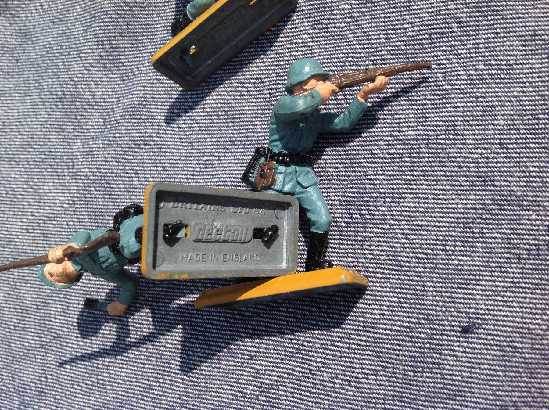 Britains Jouets: Britains - soldat WW2 - USA - Germany – D'occasion à Vuiteboeuf par broticaire 6