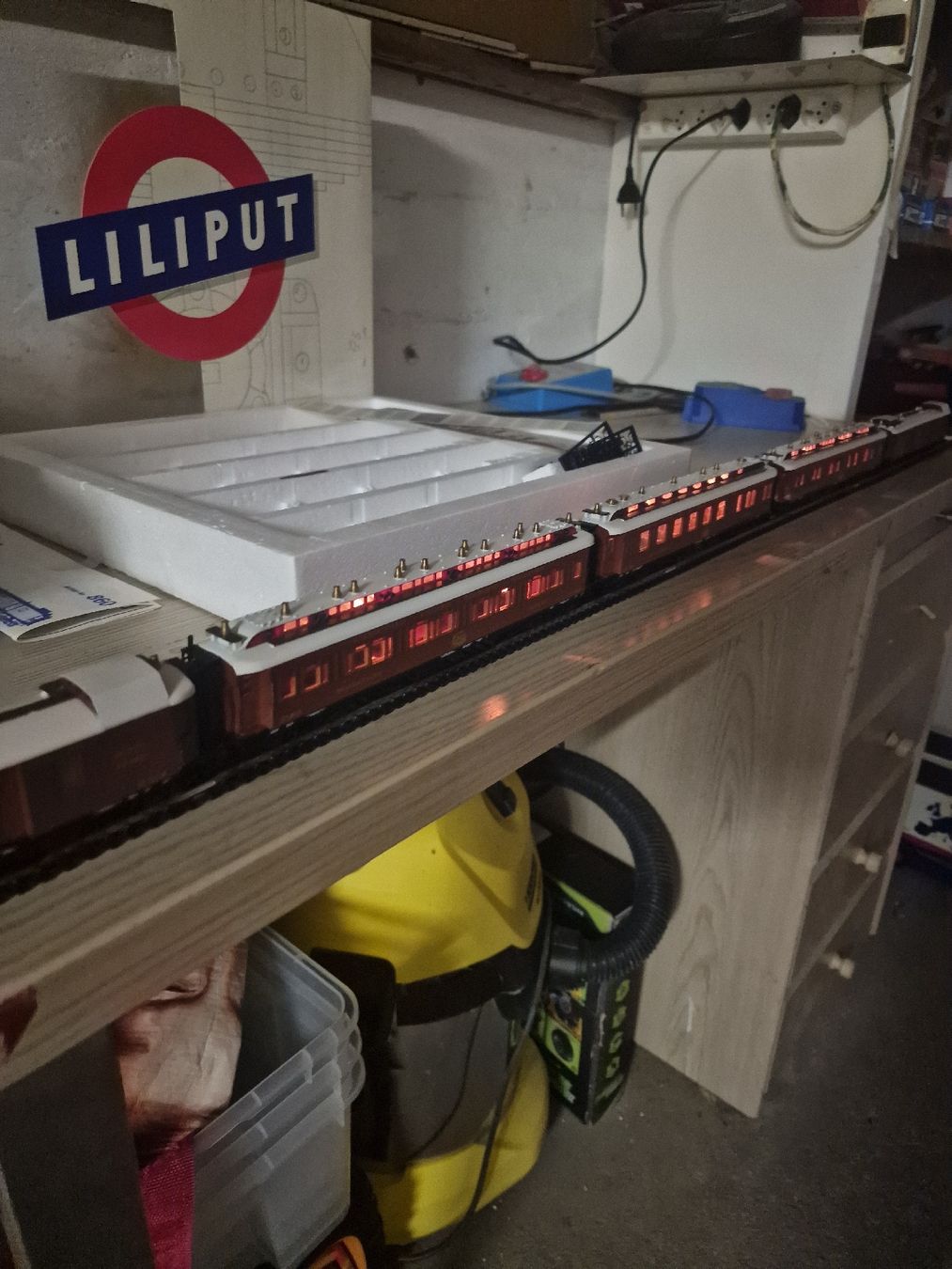 Liliput Modelleisenbahnen: LILIPUT Modellbahn Set gebrauchter Zustand – Gebraucht aus Herzogenbuchsee von ioa_zcm6 2